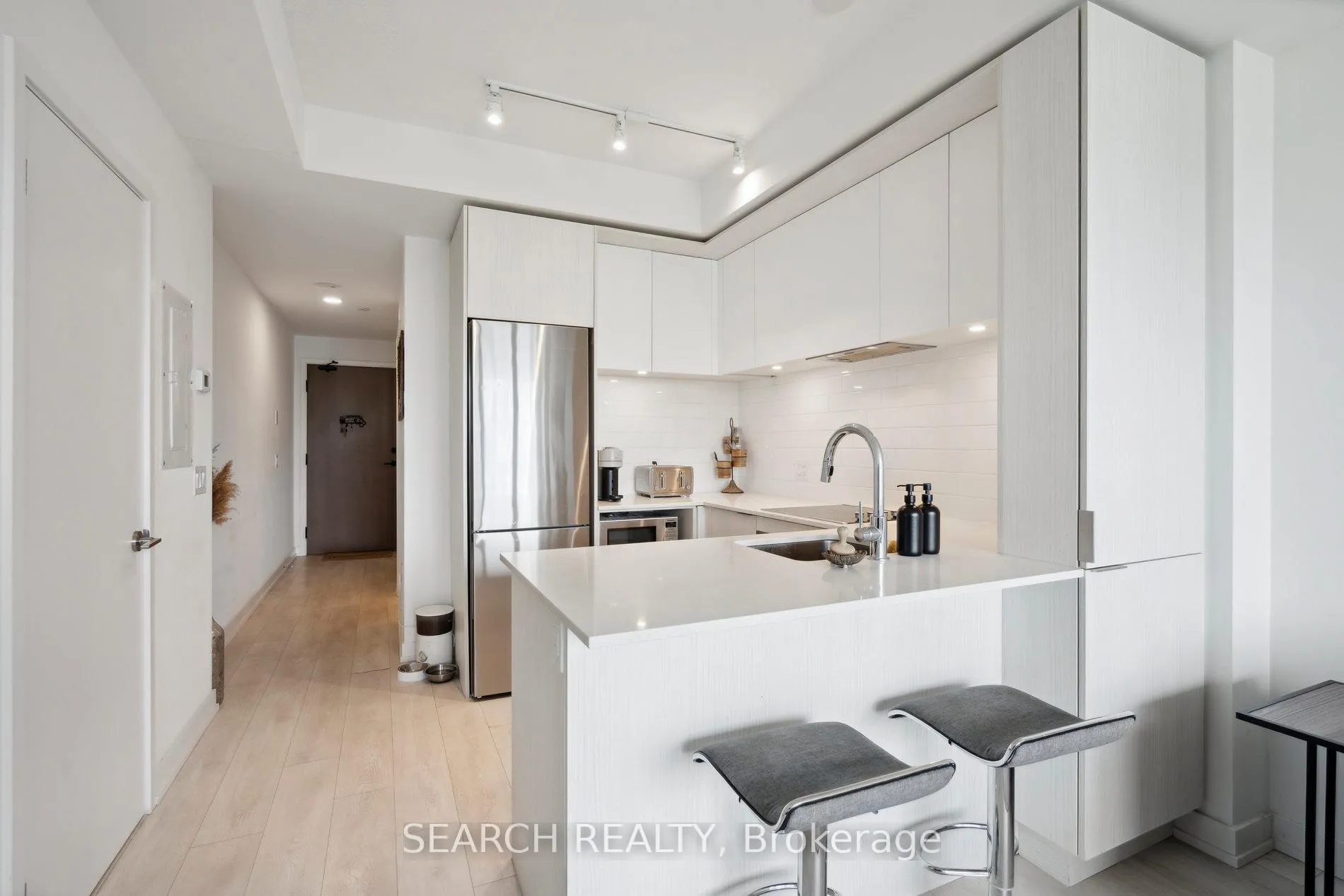 Photo 8 of Unit 1108, 225 Sumach Street, Toronto, Regent Park — HOMEH