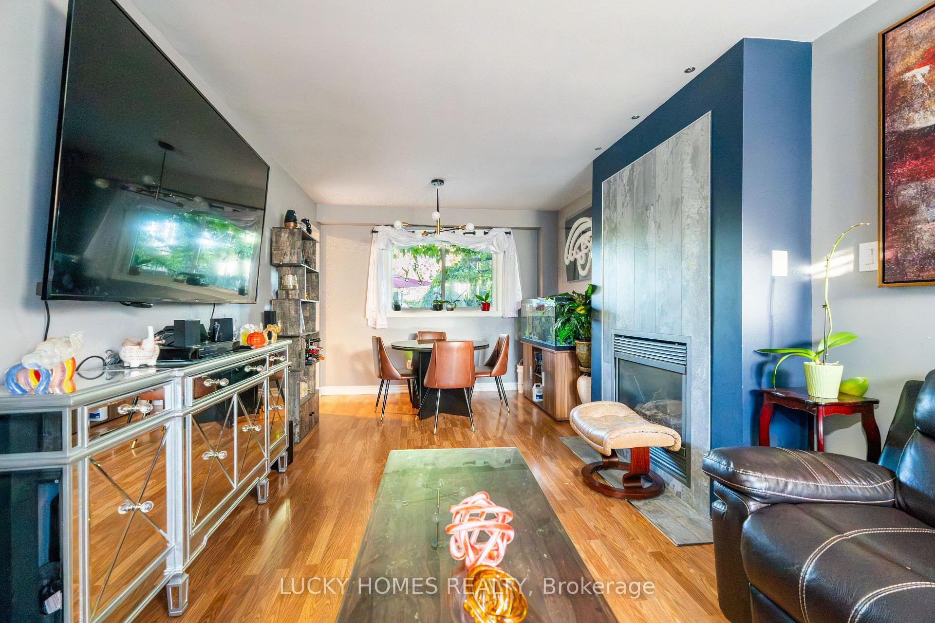 Photo 10 of 101 Meadowview Boulevard, Clarington, Bowmanville — HOMEH