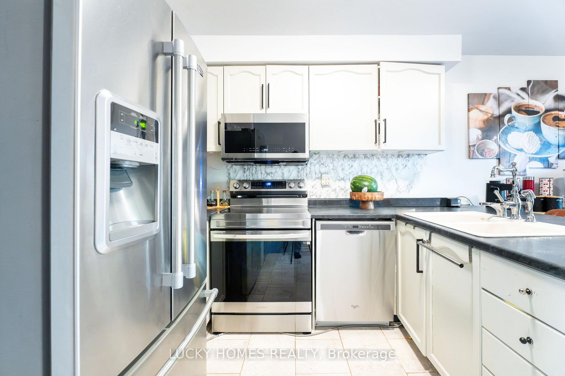 Photo 20 of 101 Meadowview Boulevard, Clarington, Bowmanville — HOMEH