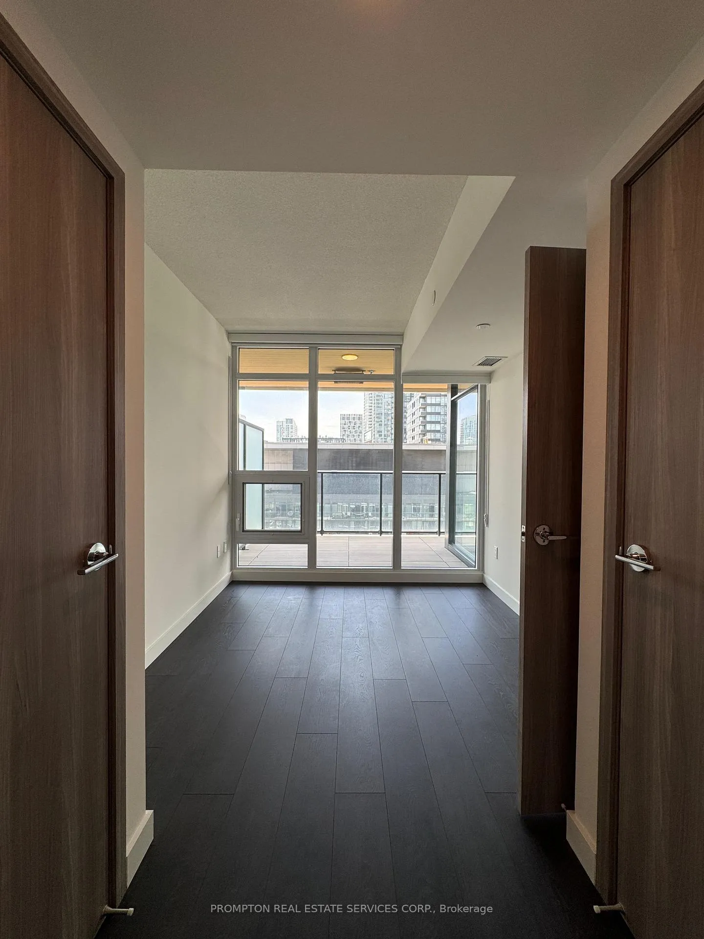 Photo 10 of Unit 2001, 3 Concord Cityplace Way, Toronto, Waterfront Communities — HOMEH