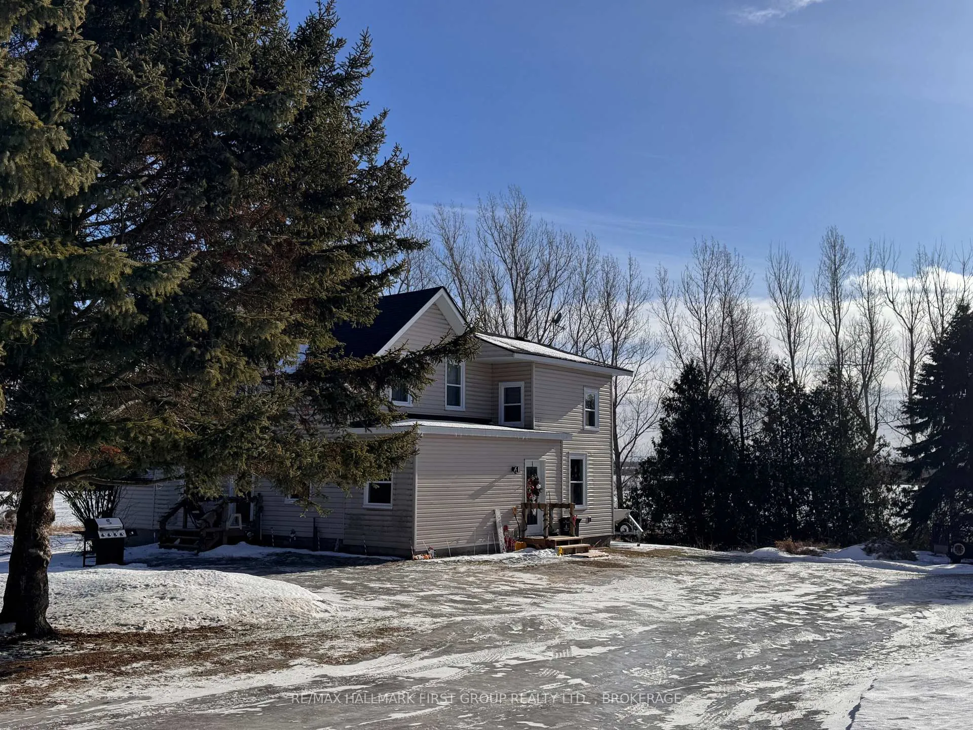 Front of 231 Mount Chesney Road