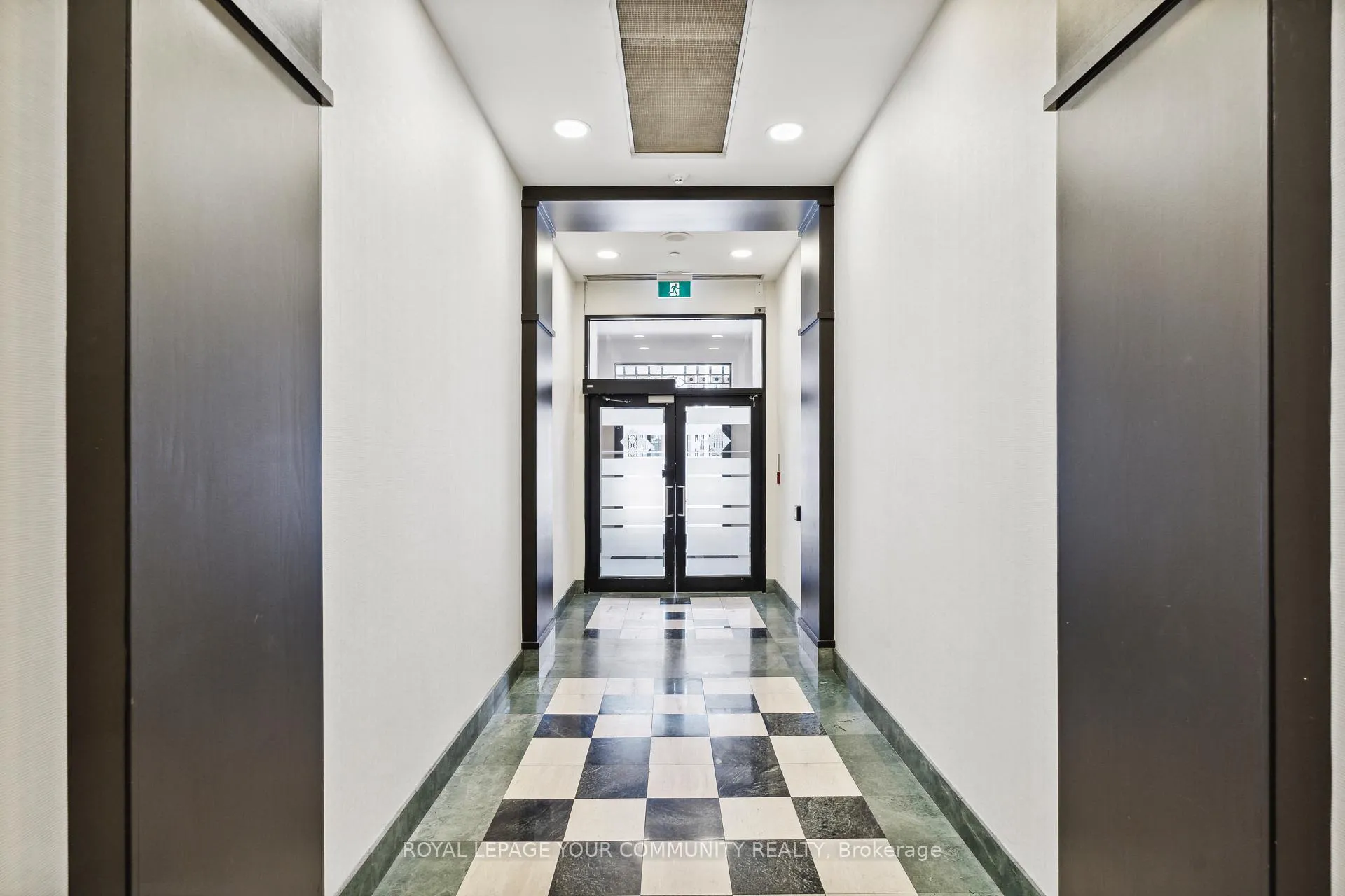 Photo 3 of Unit 602, 409 Bloor Street E, Toronto, Church-Yonge Corridor — HOMEH