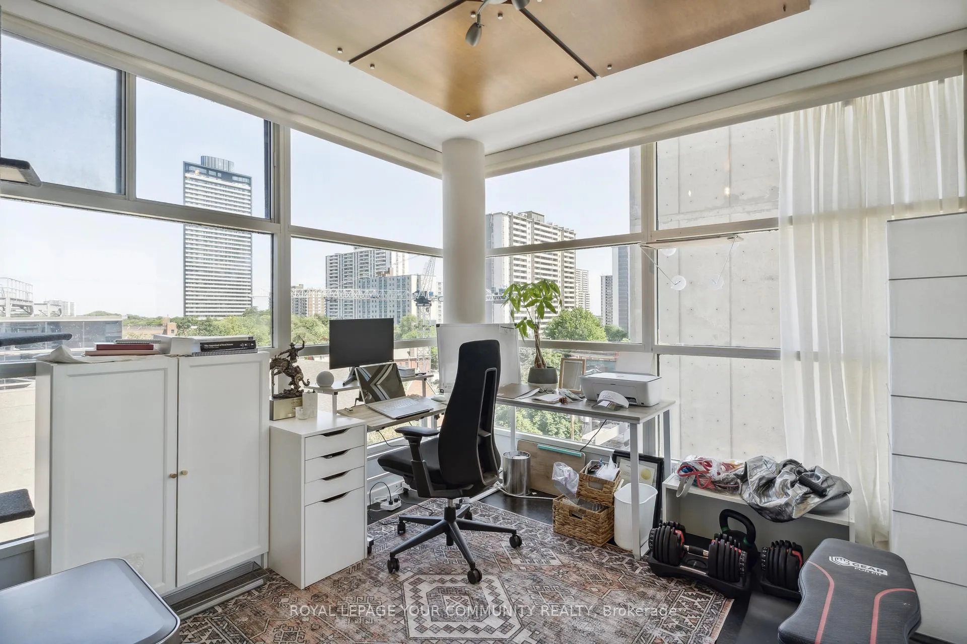 Photo 15 of Unit 602, 409 Bloor Street E, Toronto, Church-Yonge Corridor — HOMEH