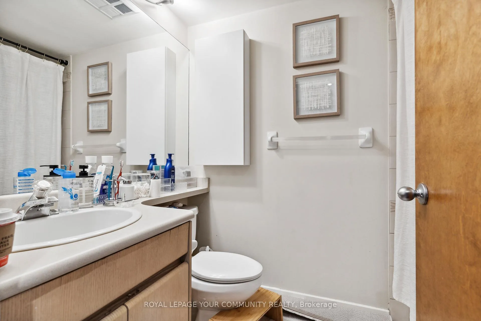 Photo 25 of Unit 602, 409 Bloor Street E, Toronto, Church-Yonge Corridor — HOMEH