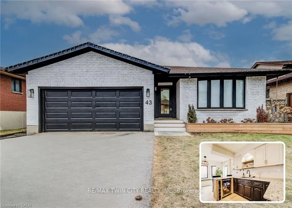 Front of 43 Southview Crescent
