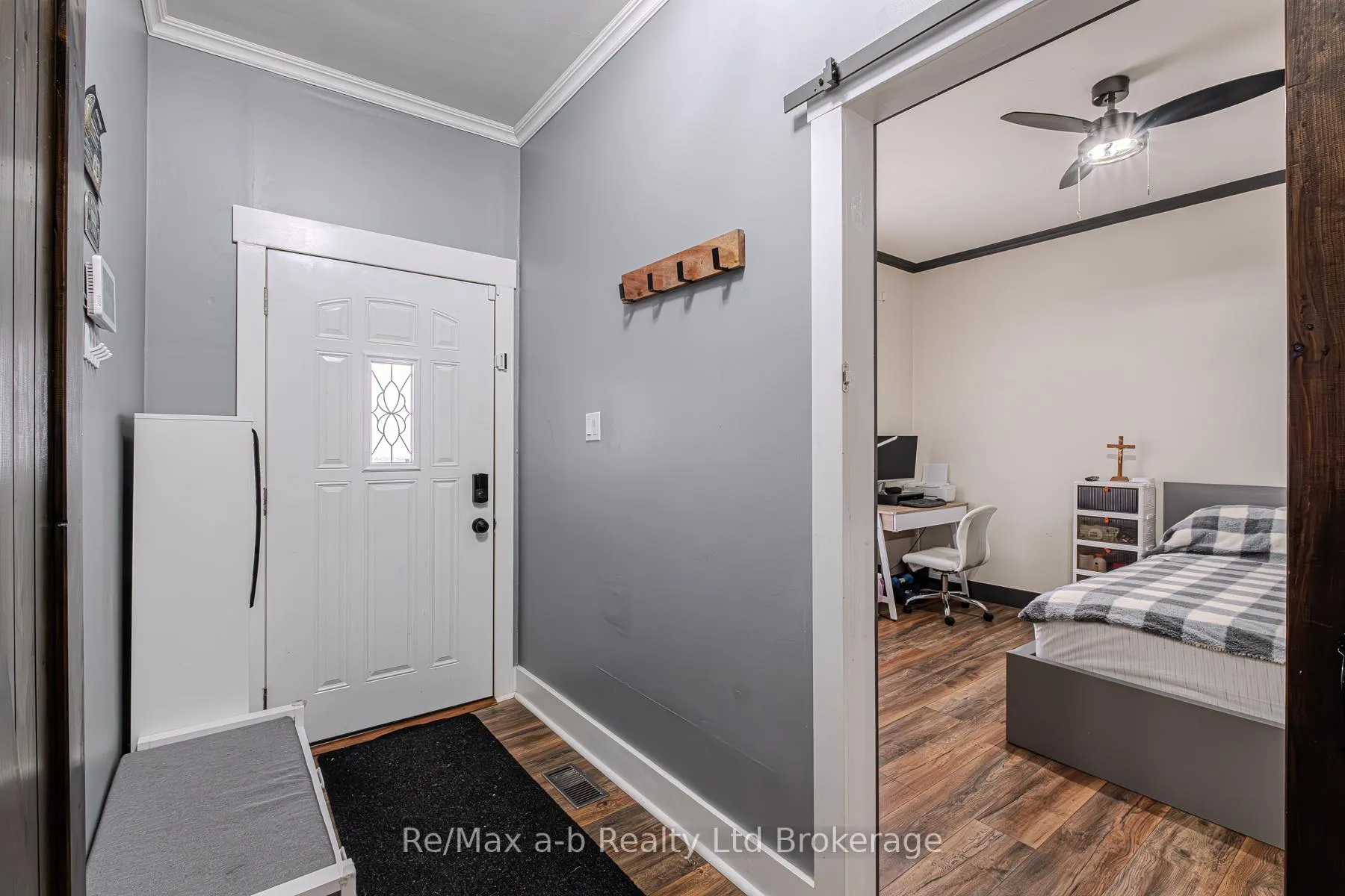Photo 12 of 42 Lawrence Street, Brant, Brantford Twp — HOMEH