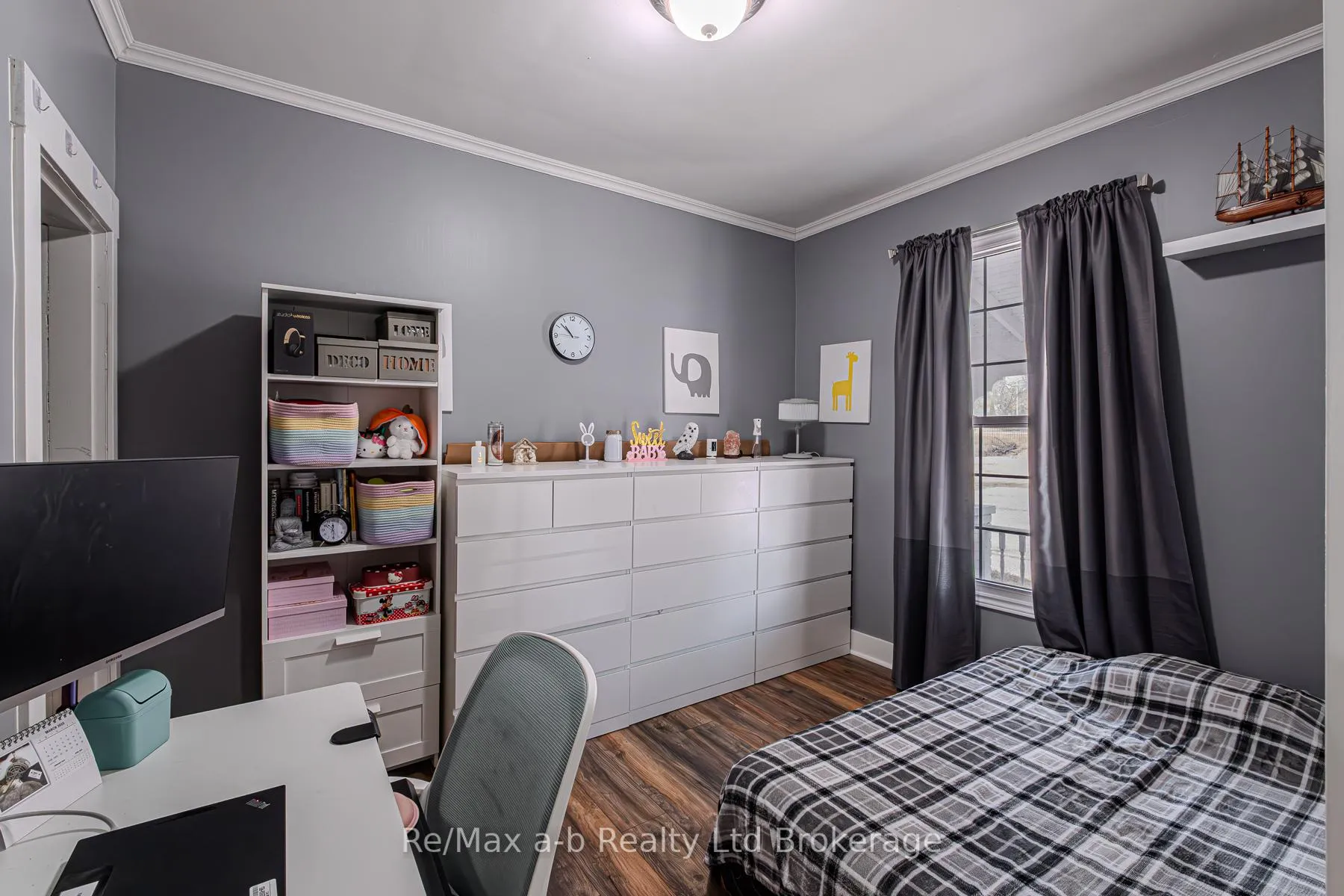 Photo 17 of 42 Lawrence Street, Brant, Brantford Twp — HOMEH