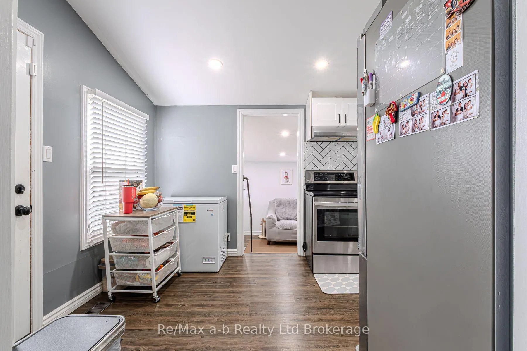 Photo 24 of 42 Lawrence Street, Brant, Brantford Twp — HOMEH