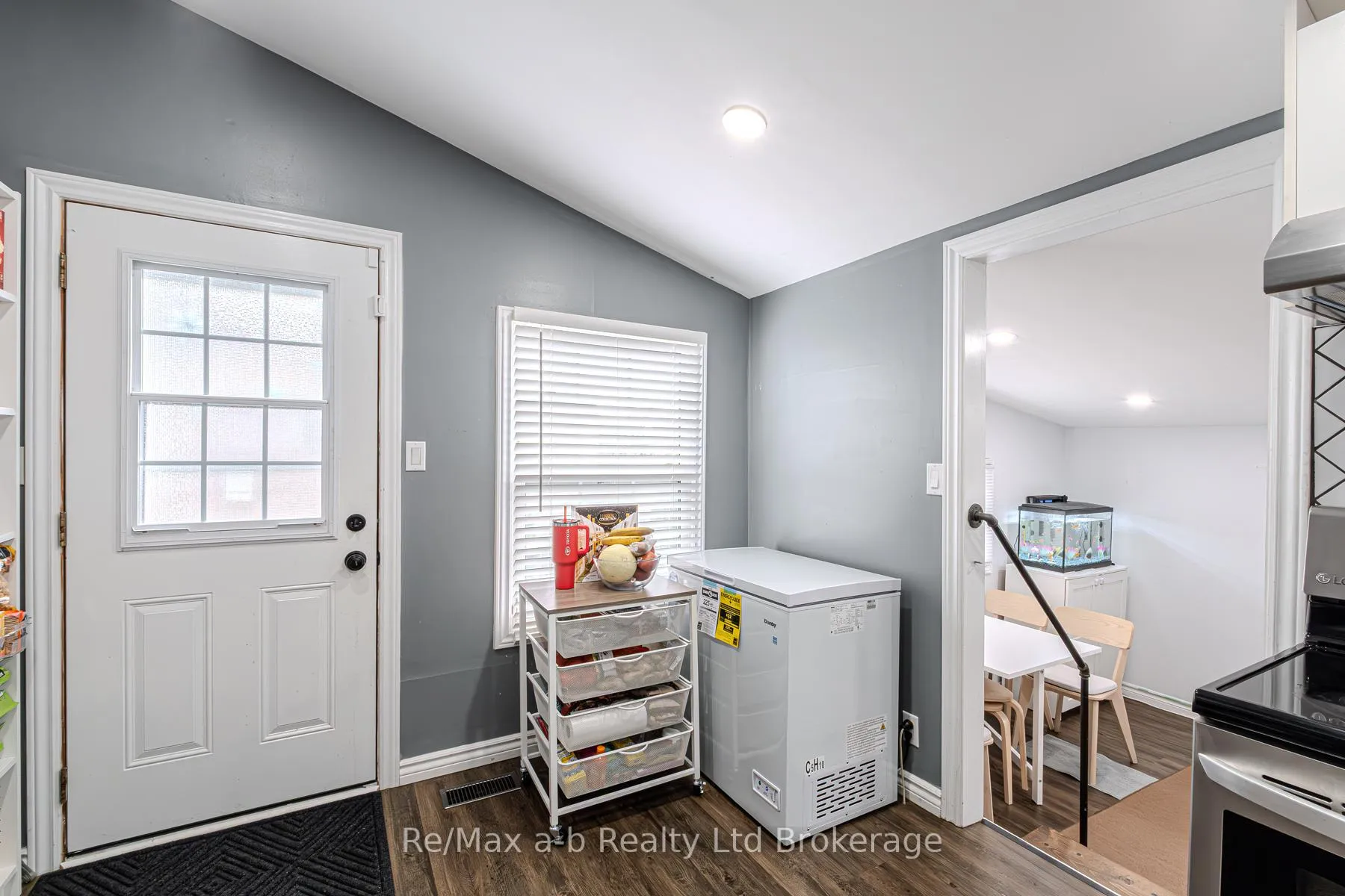 Photo 28 of 42 Lawrence Street, Brant, Brantford Twp — HOMEH
