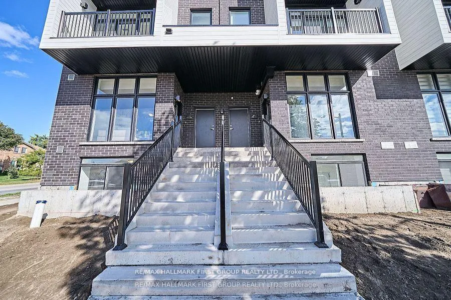 Photo 3 of Unit 7, 188 Angus Drive, Ajax, Central — HOMEH