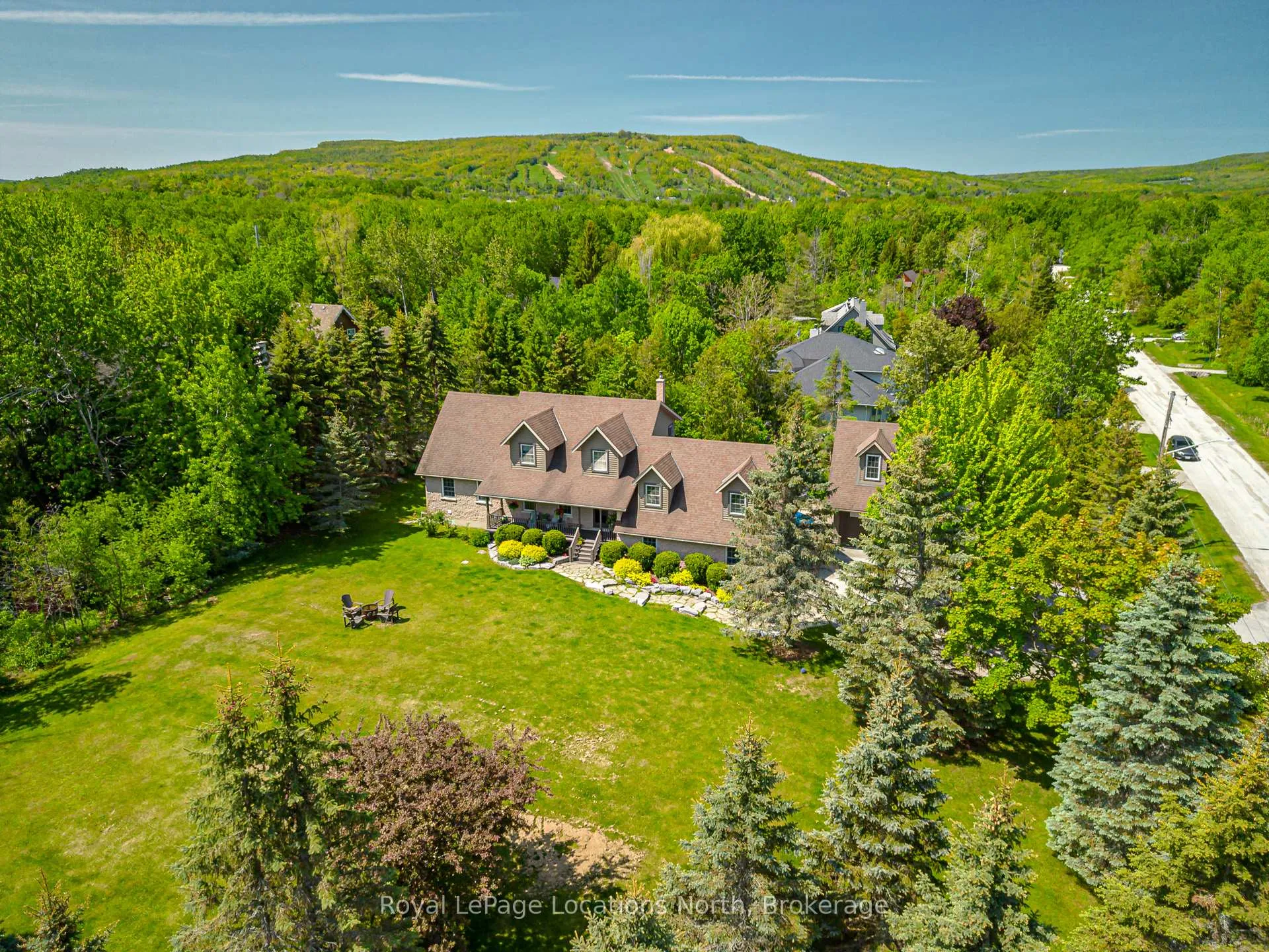 Photo 3 of 13 Parkland Drive, Clearview, Rural Clearview — HOMEH