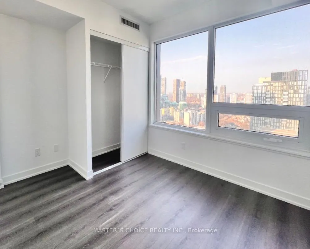 Photo 4 of Unit 4710, 8 Wellesley Street W, Toronto, Bay Street Corridor — HOMEH