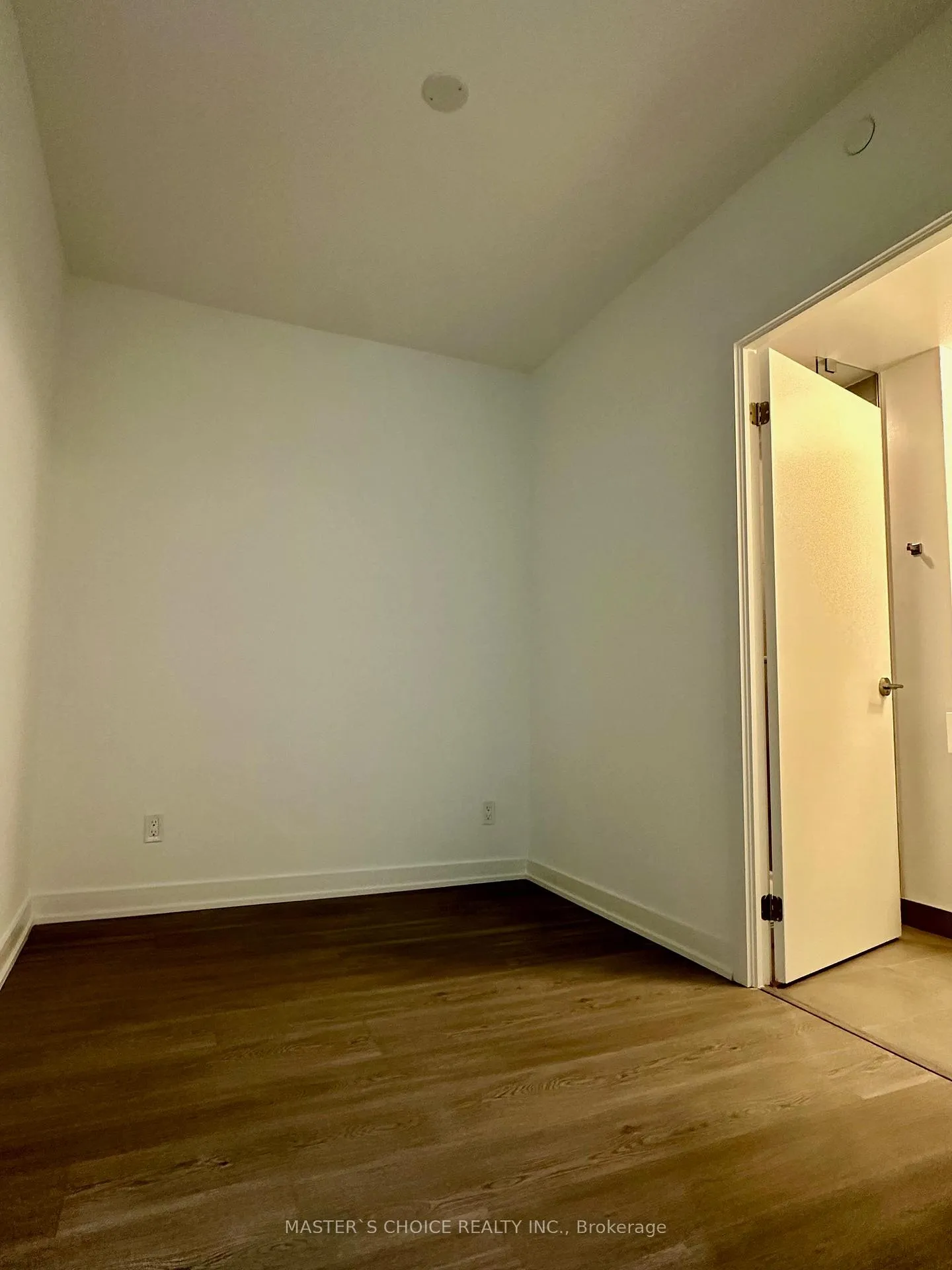 Photo 6 of Unit 4710, 8 Wellesley Street W, Toronto, Bay Street Corridor — HOMEH