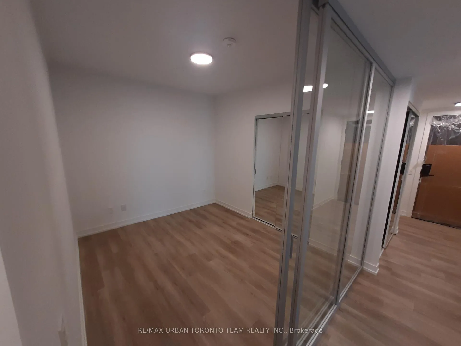 Photo 8 of Unit 1806, 771 Yonge Street, Toronto, The Annex — HOMEH
