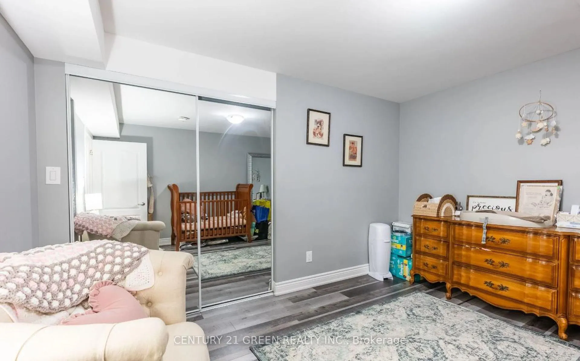 Photo 44 of 219 Humphrey Street, Hamilton, Waterdown — HOMEH