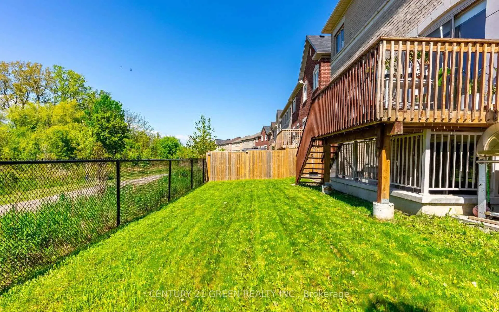 Photo 49 of 219 Humphrey Street, Hamilton, Waterdown — HOMEH