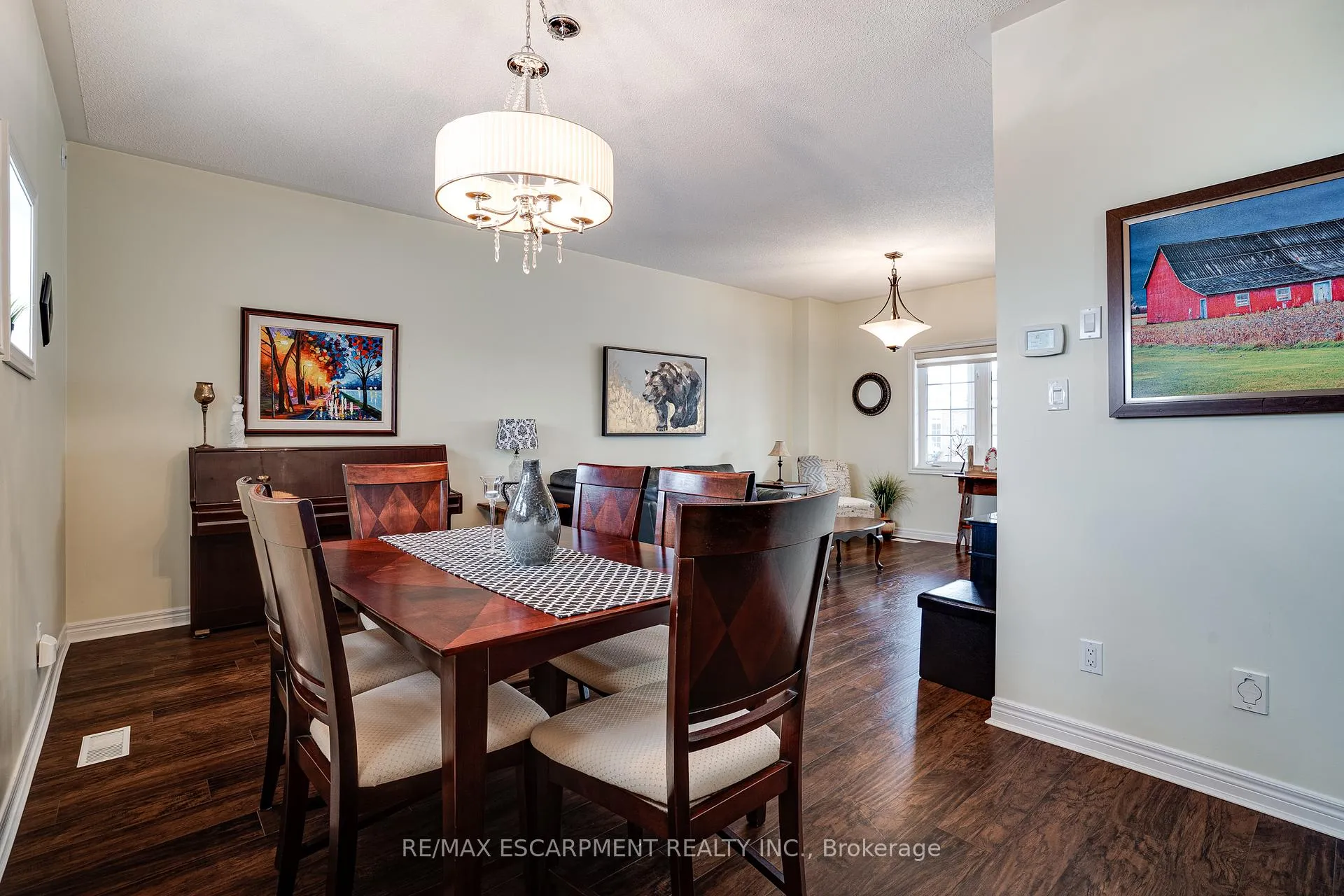 Photo 14 of Unit 27, 100 Beddoe Drive, Hamilton, Kirkendall — HOMEH