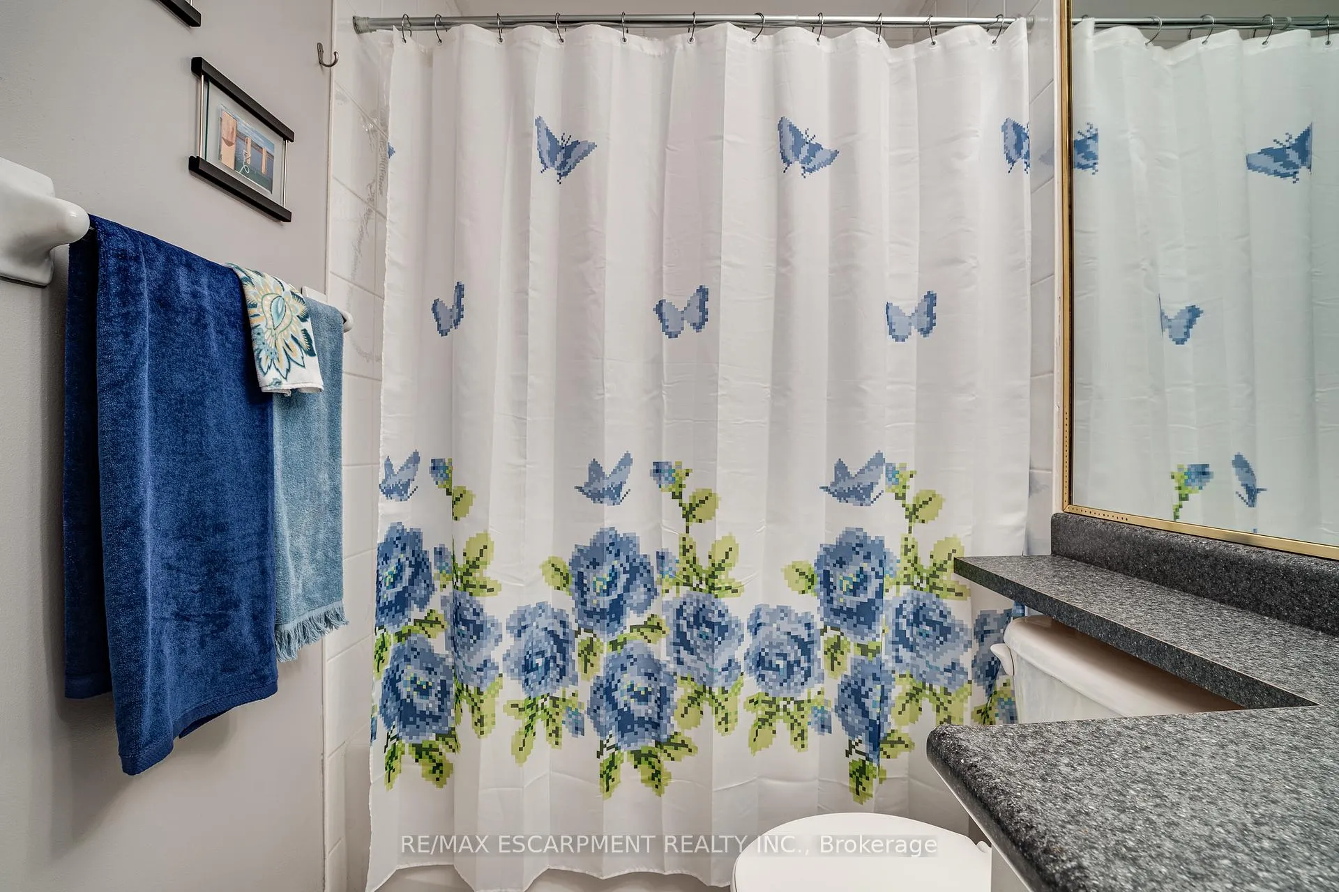 Photo 38 of Unit 27, 100 Beddoe Drive, Hamilton, Kirkendall — HOMEH