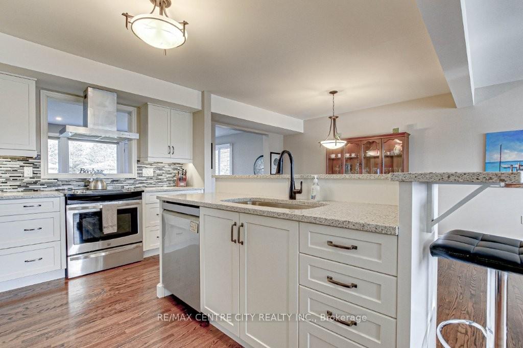 Photo 5 of 376 Larry Street, Central Elgin, Rural Central Elgin — HOMEH