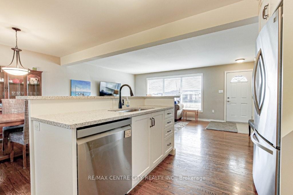Photo 8 of 376 Larry Street, Central Elgin, Rural Central Elgin — HOMEH