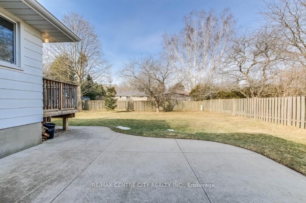 Photo 27 of 376 Larry Street, Central Elgin, Rural Central Elgin — HOMEH