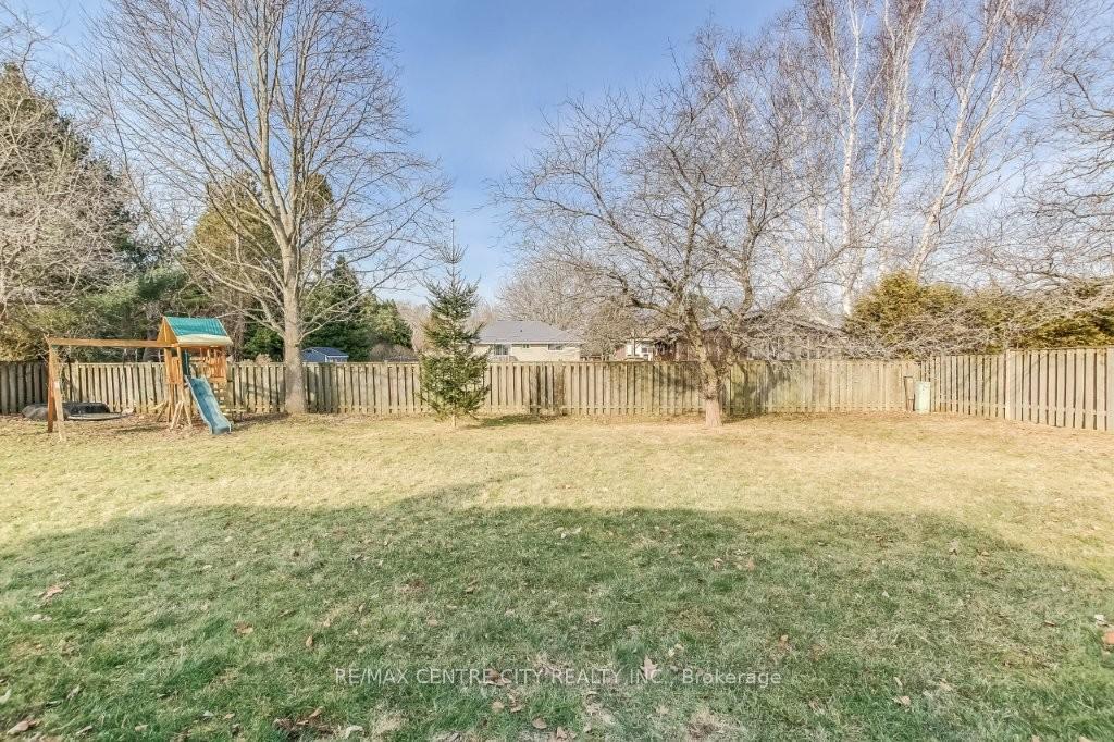 Photo 29 of 376 Larry Street, Central Elgin, Rural Central Elgin — HOMEH