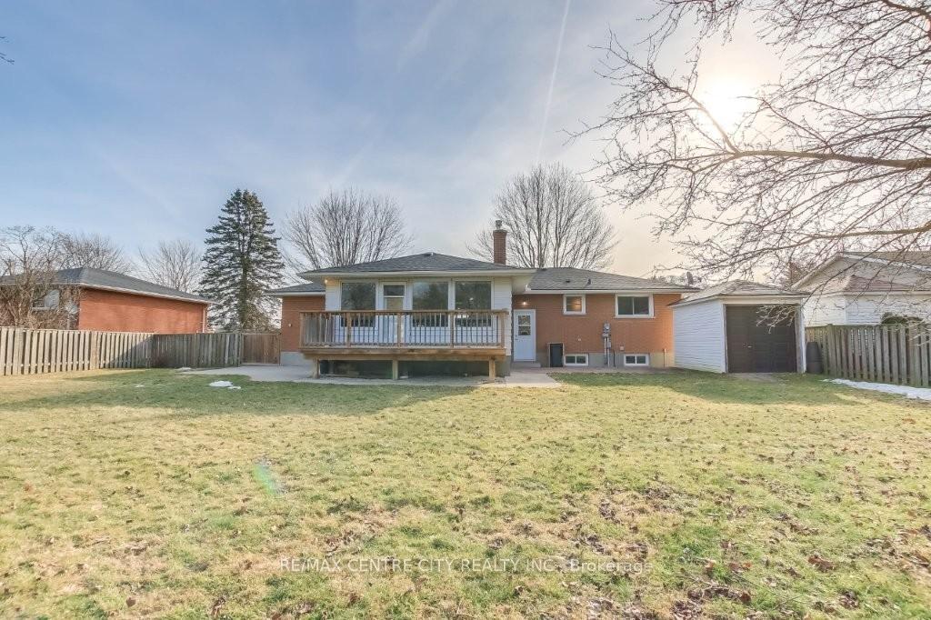 Photo 32 of 376 Larry Street, Central Elgin, Rural Central Elgin — HOMEH
