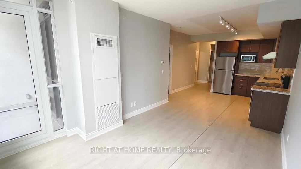 Photo 2 of Unit 507, 33 Clegg Road, Markham, Unionville — HOMEH
