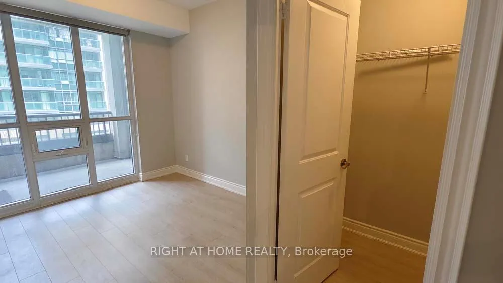 Photo 4 of Unit 507, 33 Clegg Road, Markham, Unionville — HOMEH