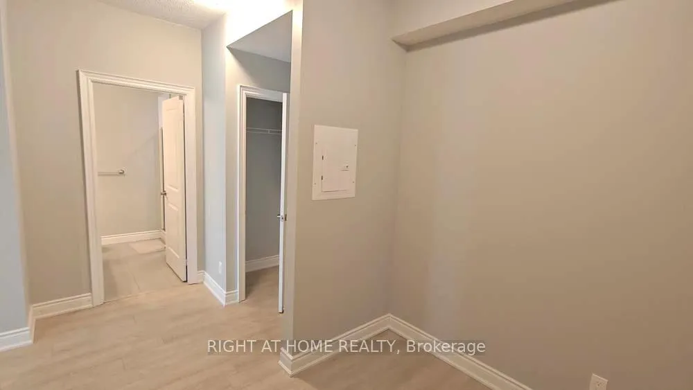 Photo 10 of Unit 507, 33 Clegg Road, Markham, Unionville — HOMEH