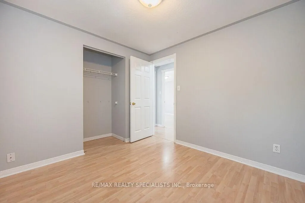 Photo 13 of 62 Tamvale Crescent, Kitchener — HOMEH
