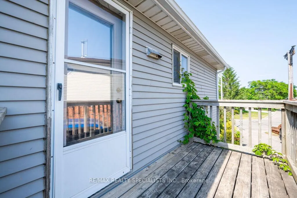 Photo 26 of 62 Tamvale Crescent, Kitchener — HOMEH