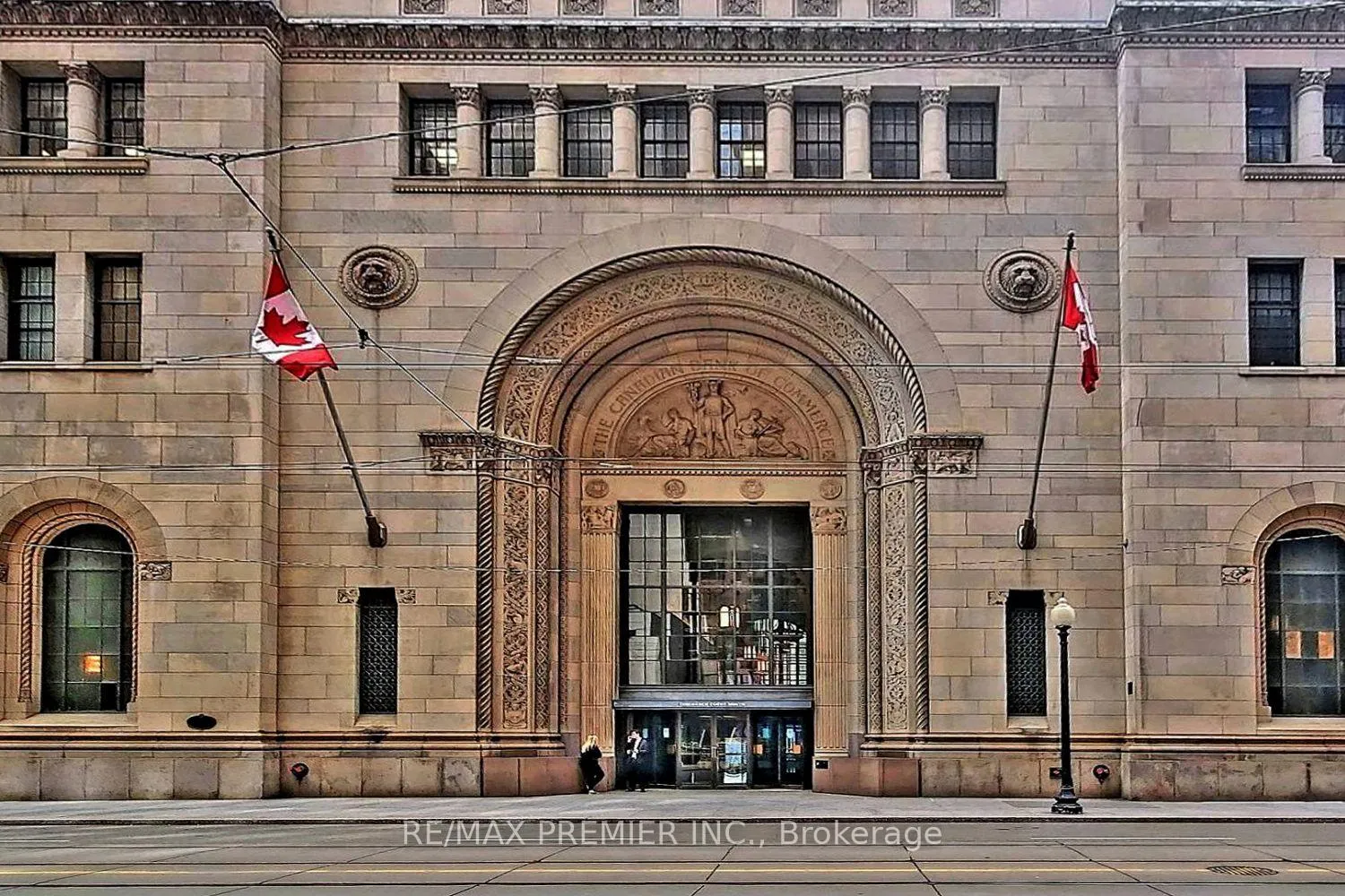 Photo 2 of Unit 3012, 1 King Street W, Toronto, Bay Street Corridor — HOMEH