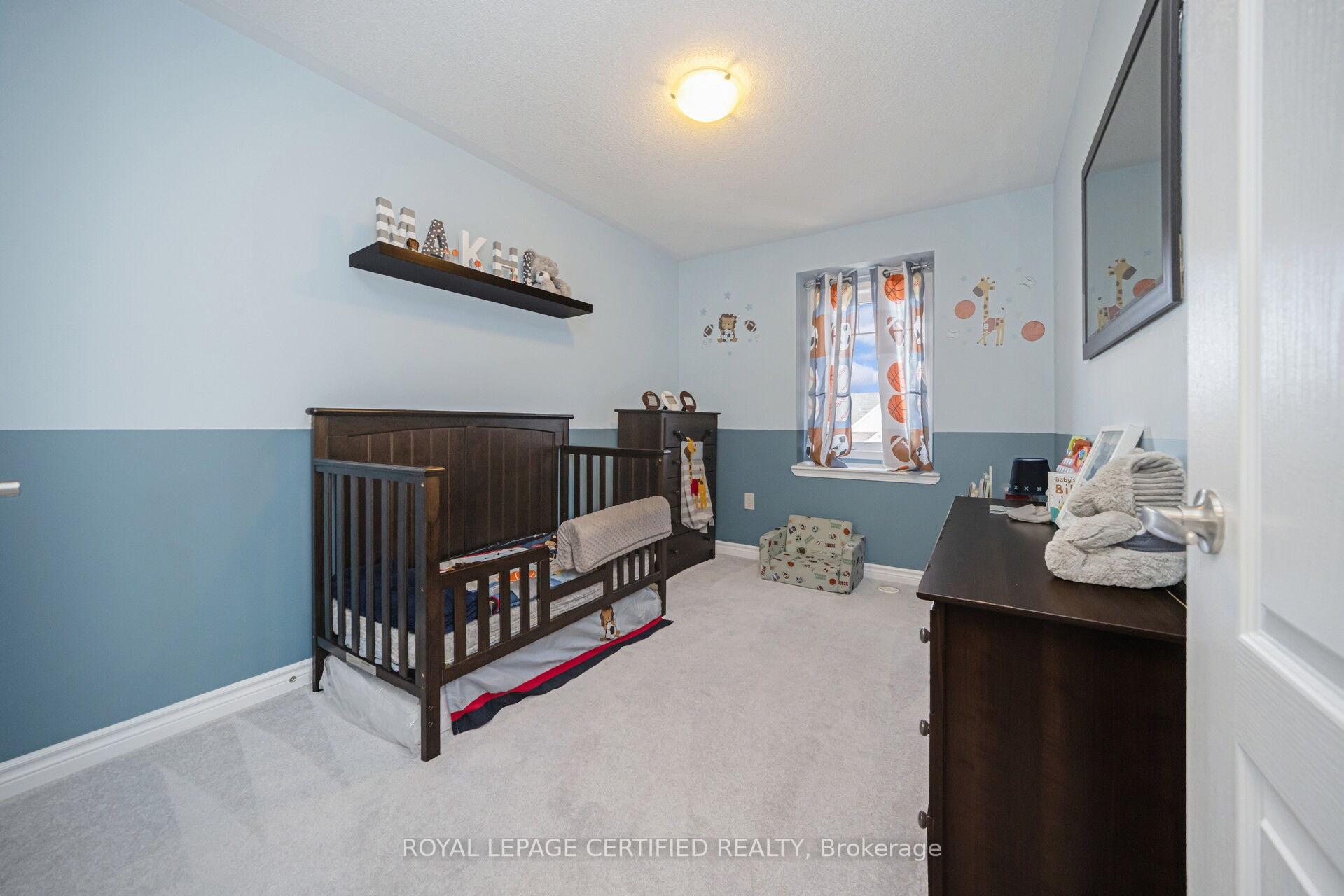 Photo 18 of 110 Bannister Crescent, Brampton, Northwest Brampton — HOMEH