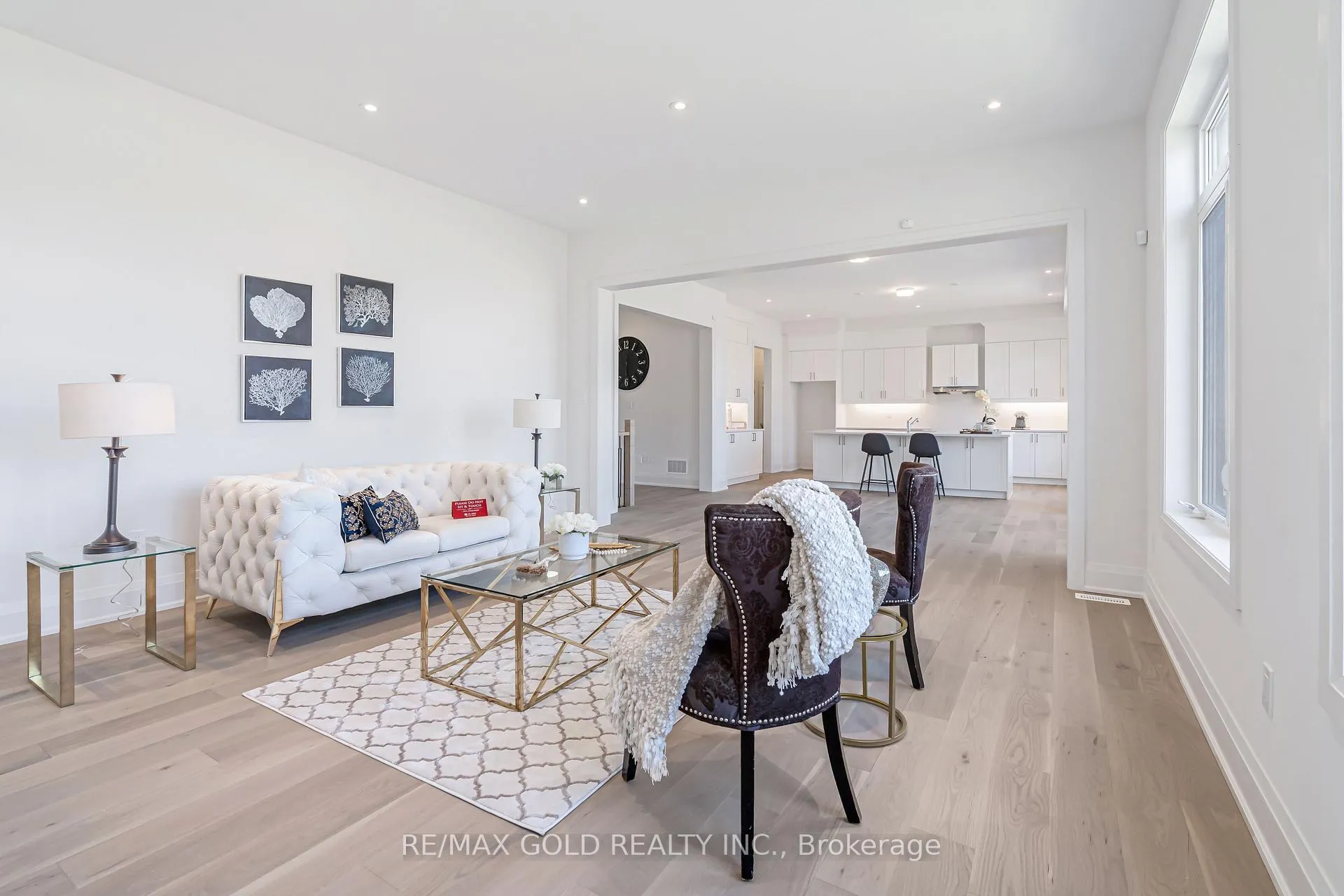 Photo 14 of 8 Twinleaf Crescent, Adjala-Tosorontio, Colgan — HOMEH