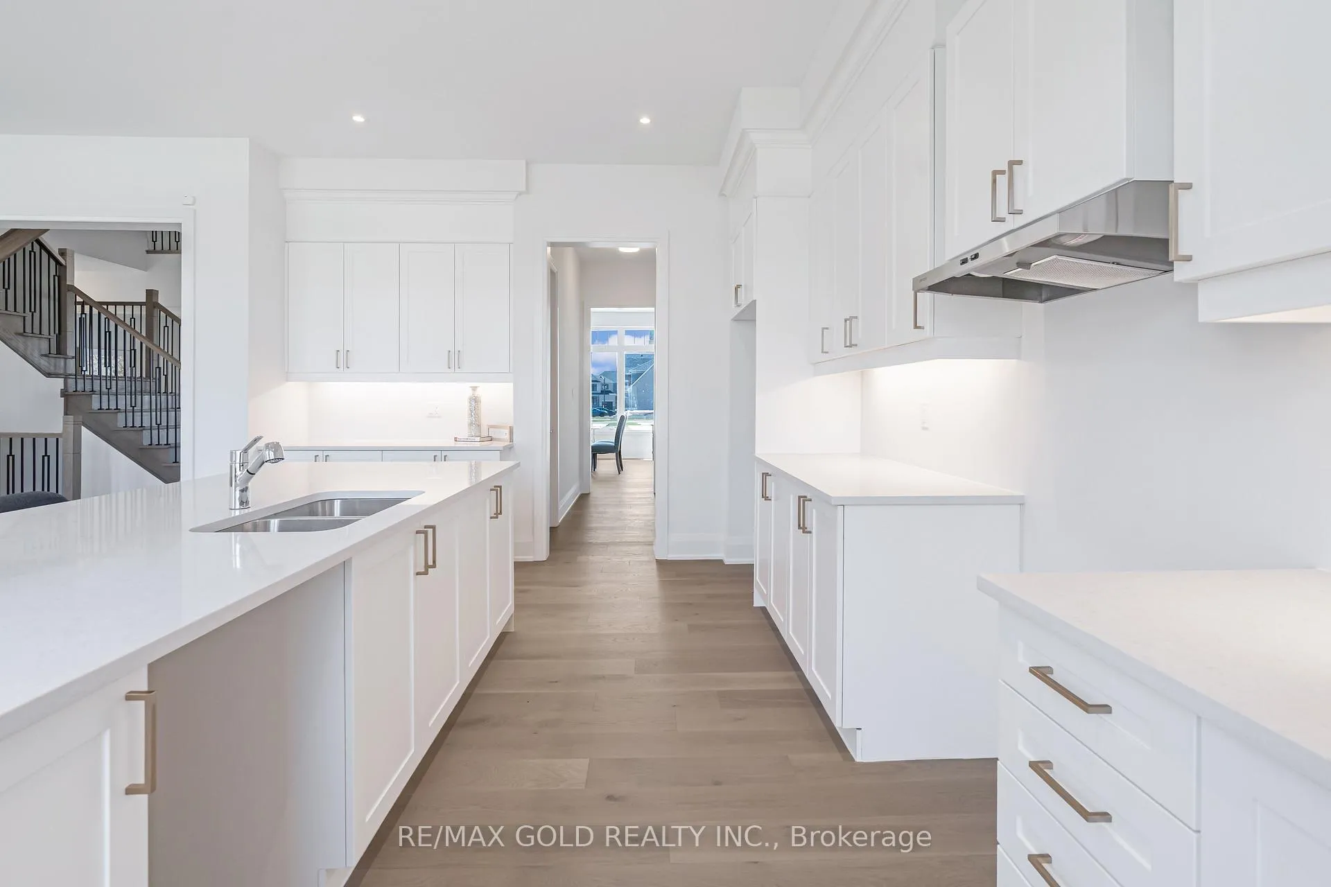 Photo 18 of 8 Twinleaf Crescent, Adjala-Tosorontio, Colgan — HOMEH