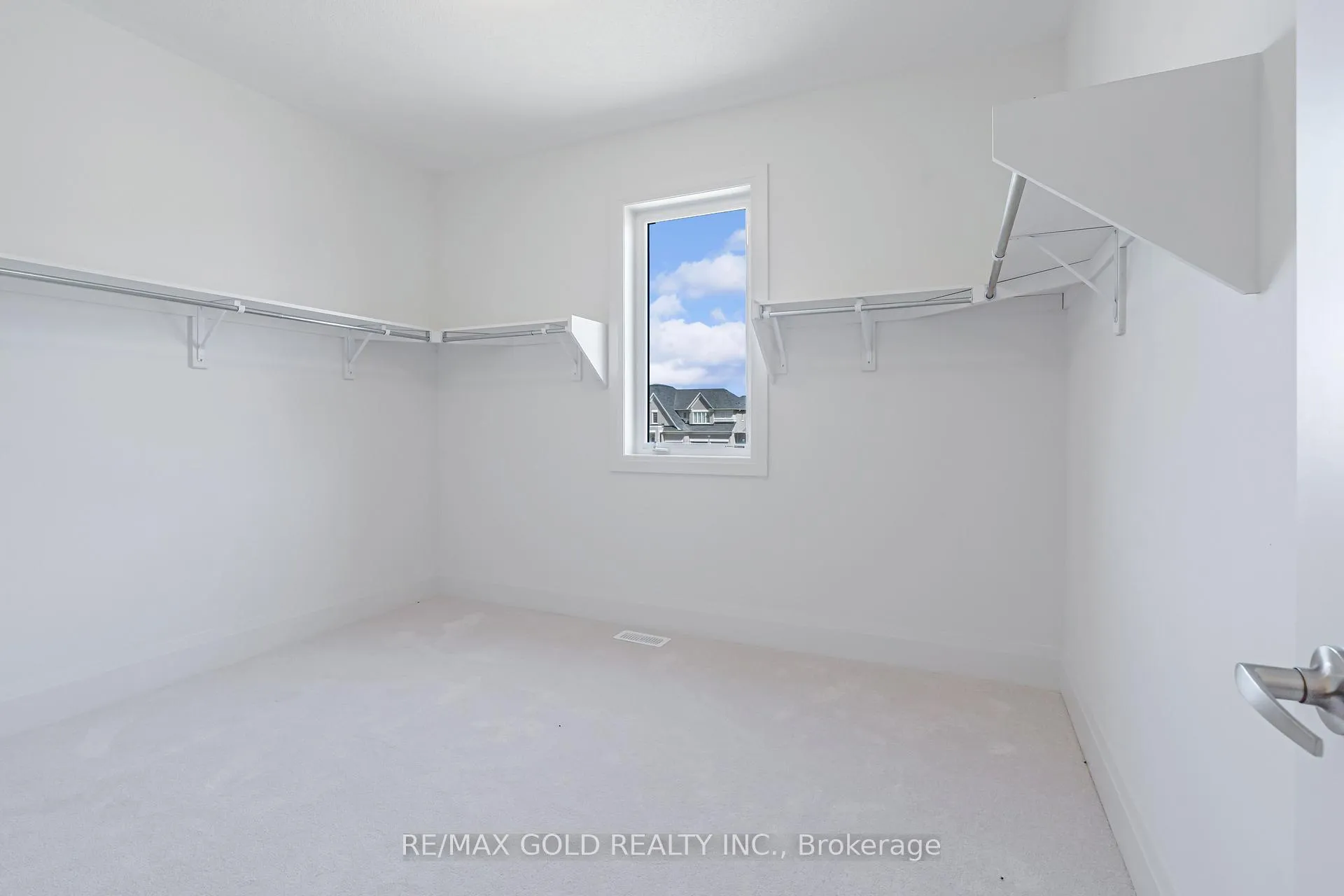Photo 43 of 8 Twinleaf Crescent, Adjala-Tosorontio, Colgan — HOMEH