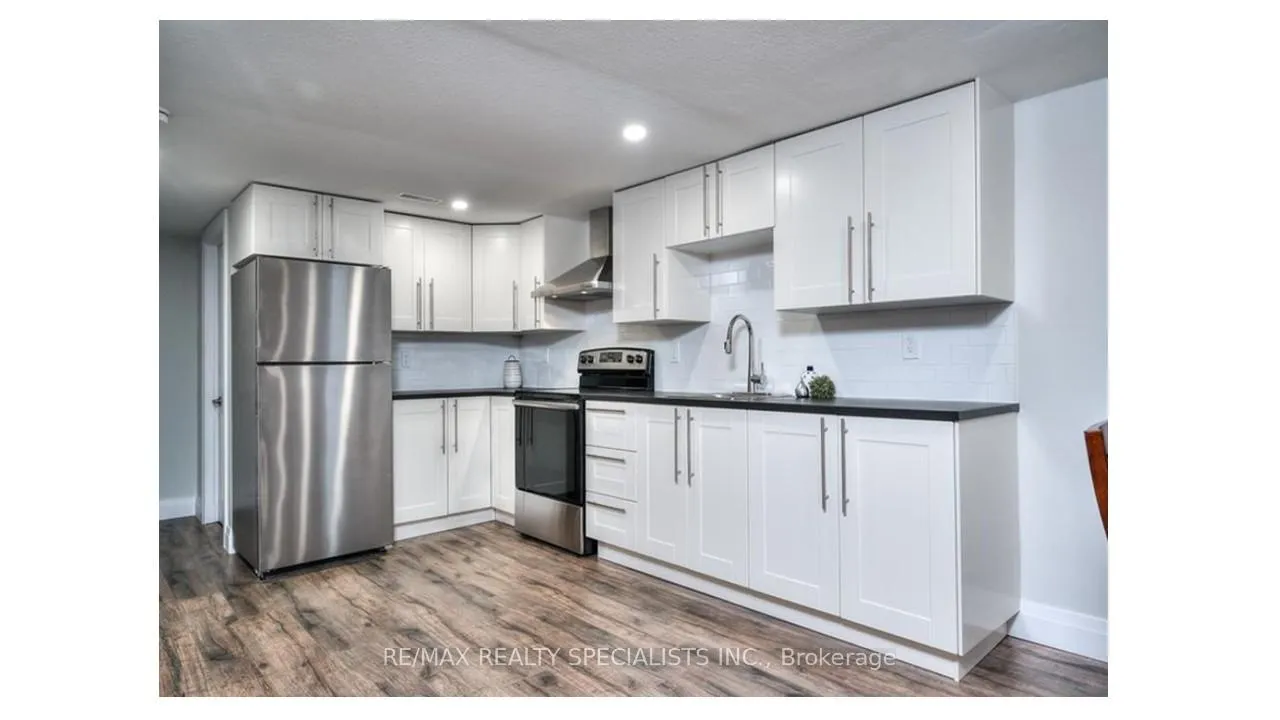 Photo 5 of Unit Lower, 124 Roberts Crescent, Kitchener — HOMEH