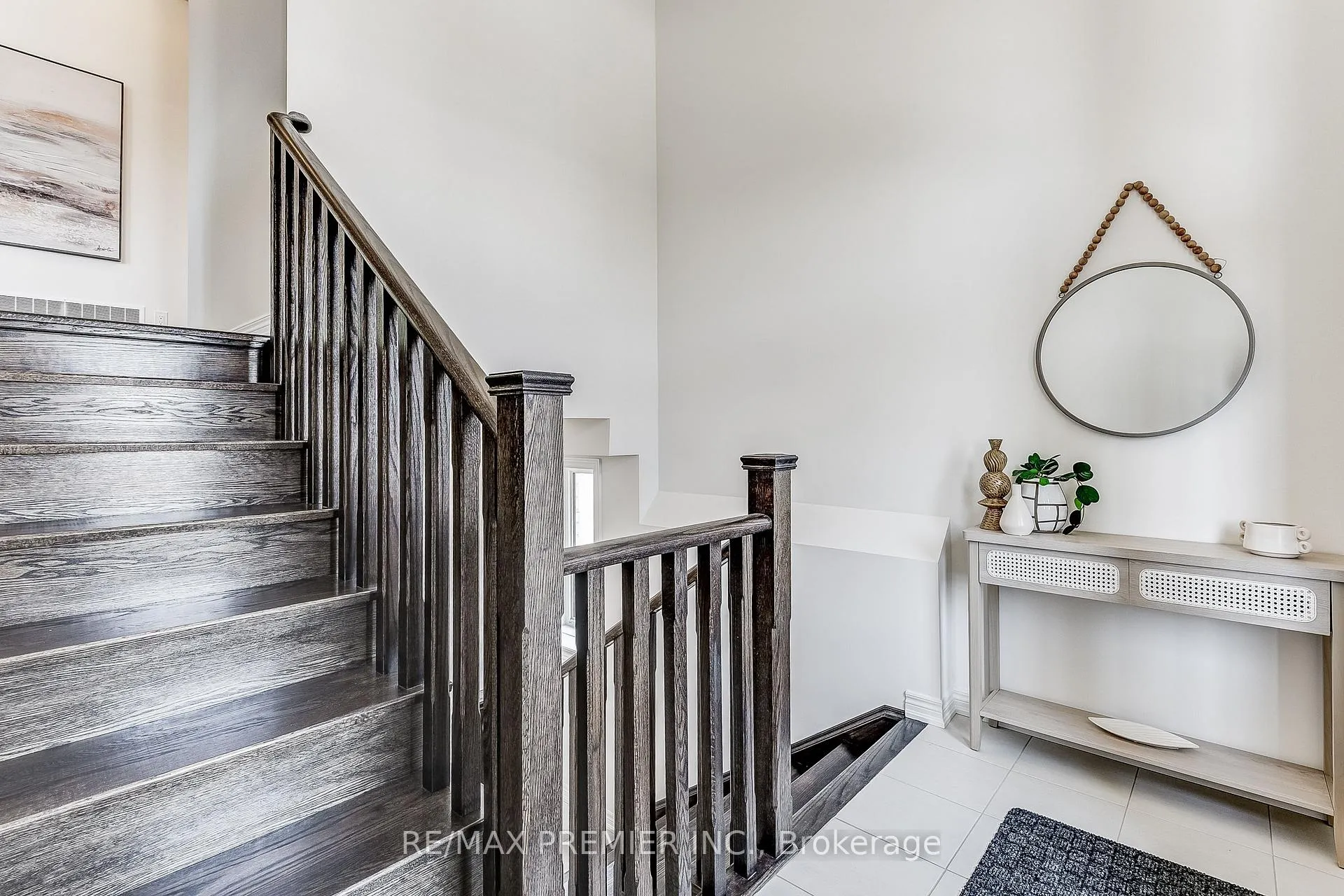Photo 5 of 1220 Talisman Manor, Pickering, Rural Pickering — HOMEH