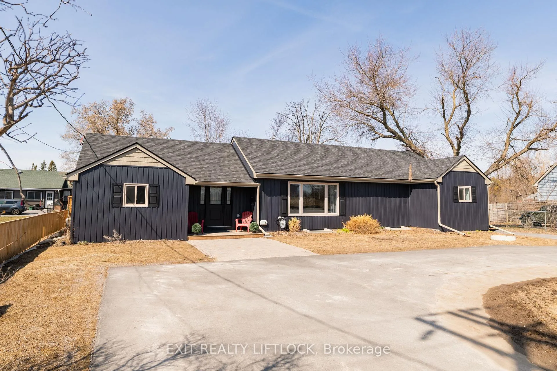 Photo 1 of 4 County Road 4, Douro-Dummer — HOMEH