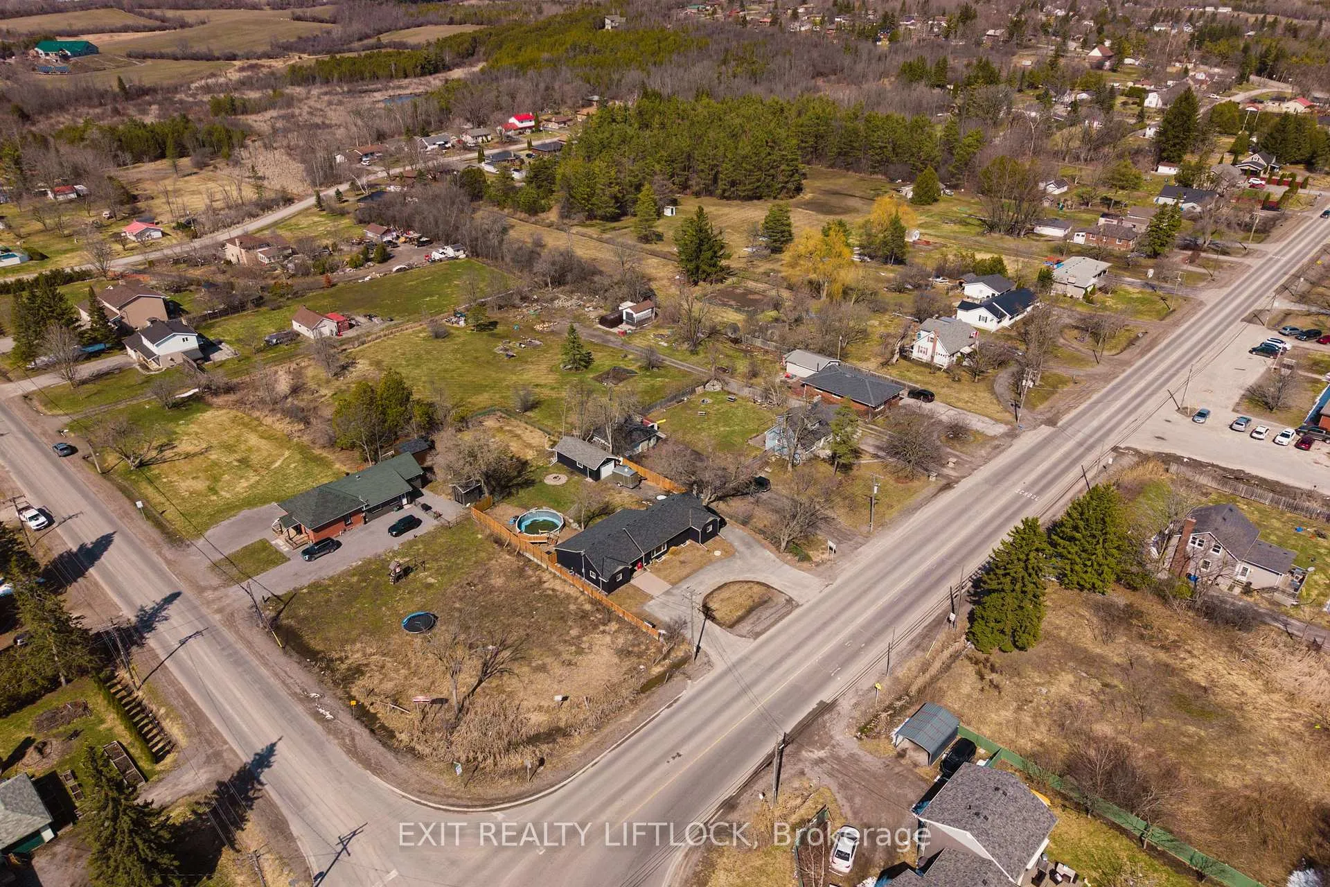Photo 32 of 4 County Road 4, Douro-Dummer — HOMEH