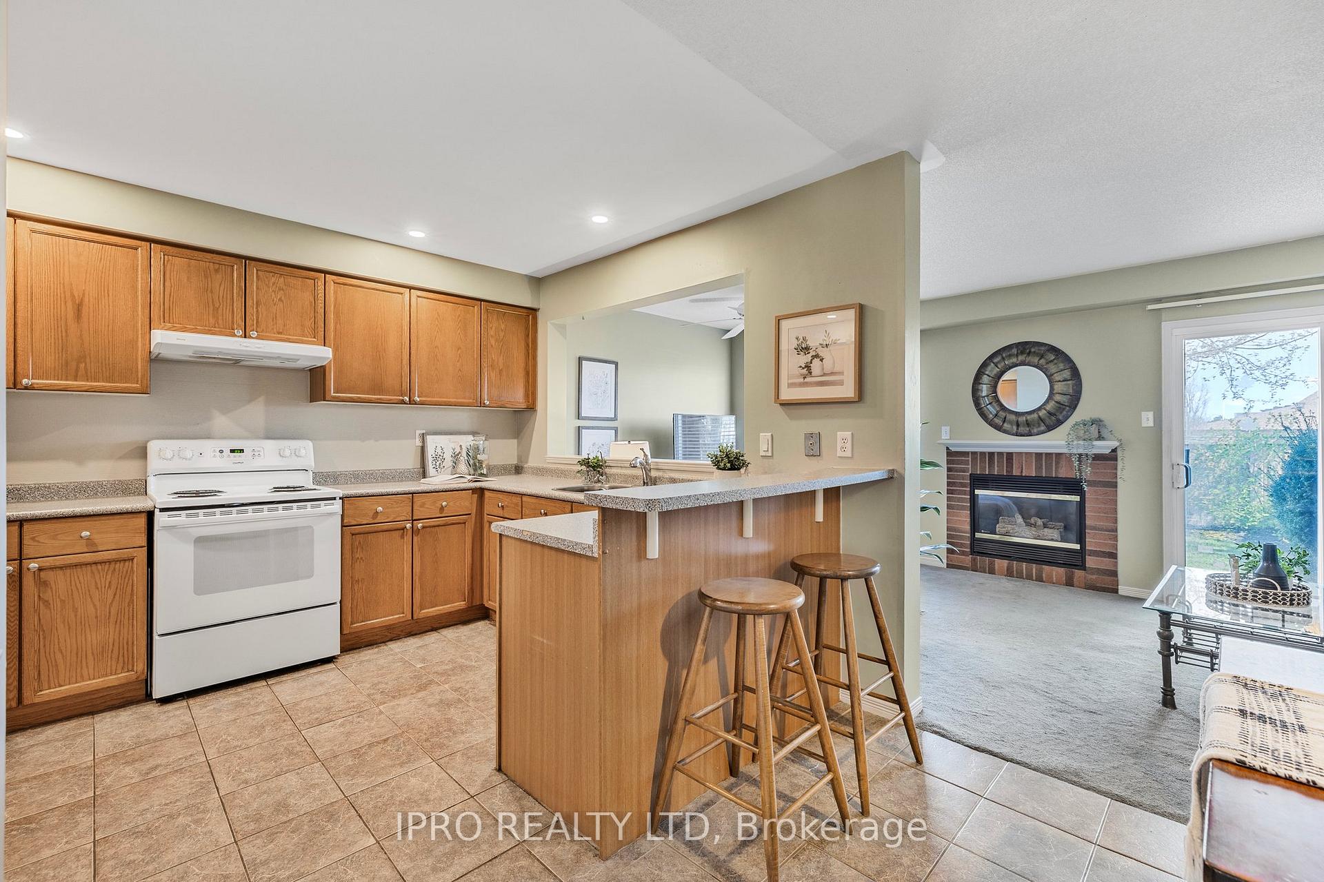 Photo 9 of 11 Alderbrook Place, Caledon, Bolton North — HOMEH