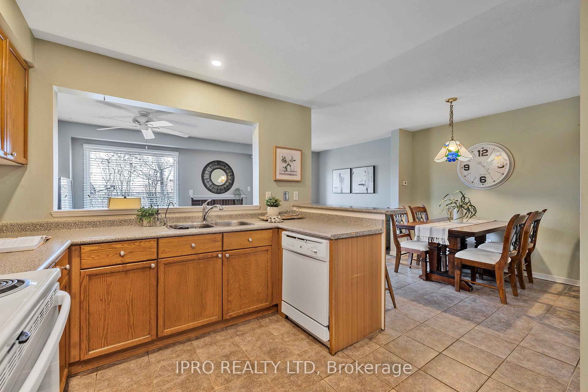 Photo 38 of 11 Alderbrook Place, Caledon, Bolton North — HOMEH