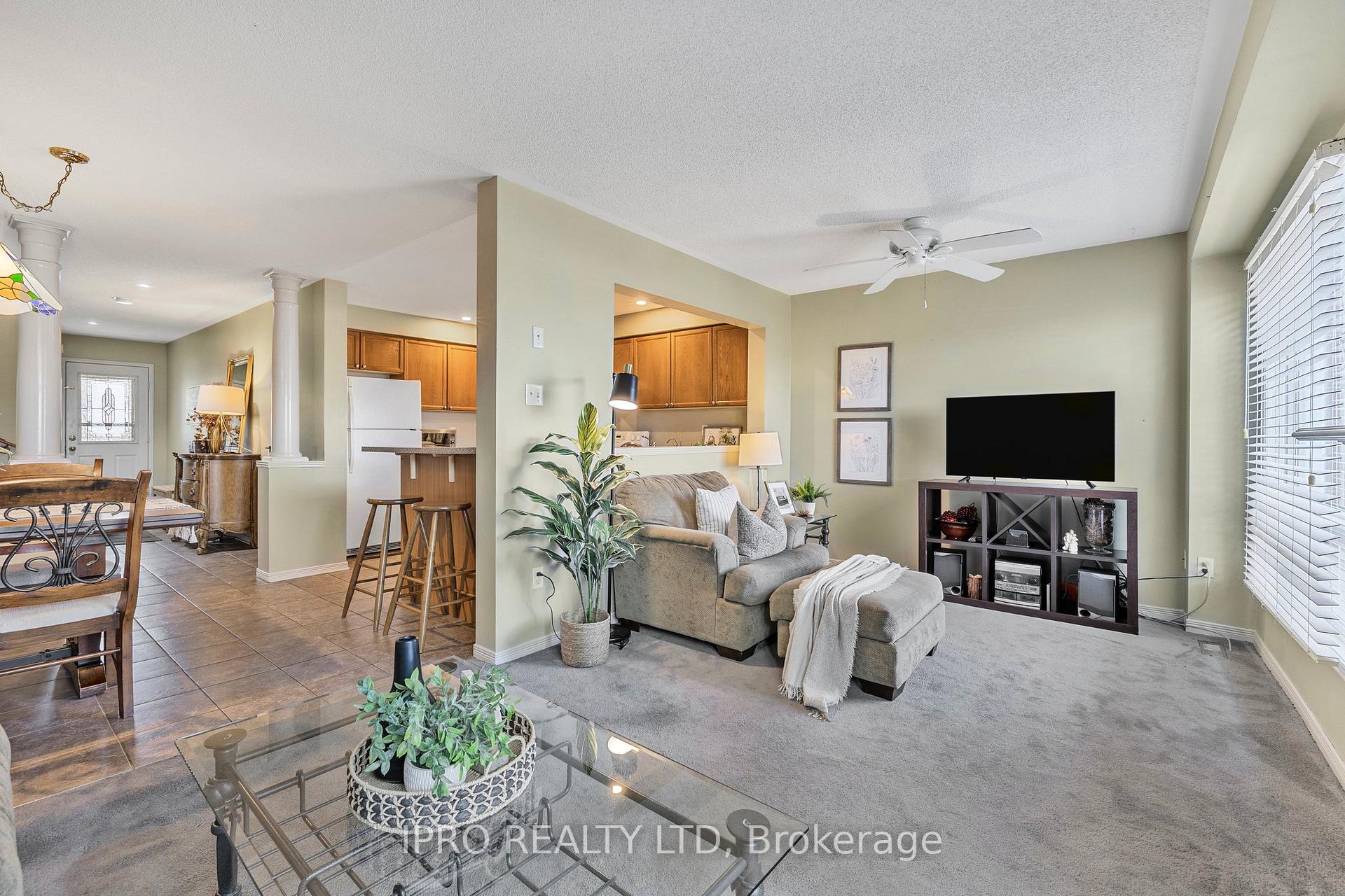Photo 16 of 11 Alderbrook Place, Caledon, Bolton North — HOMEH