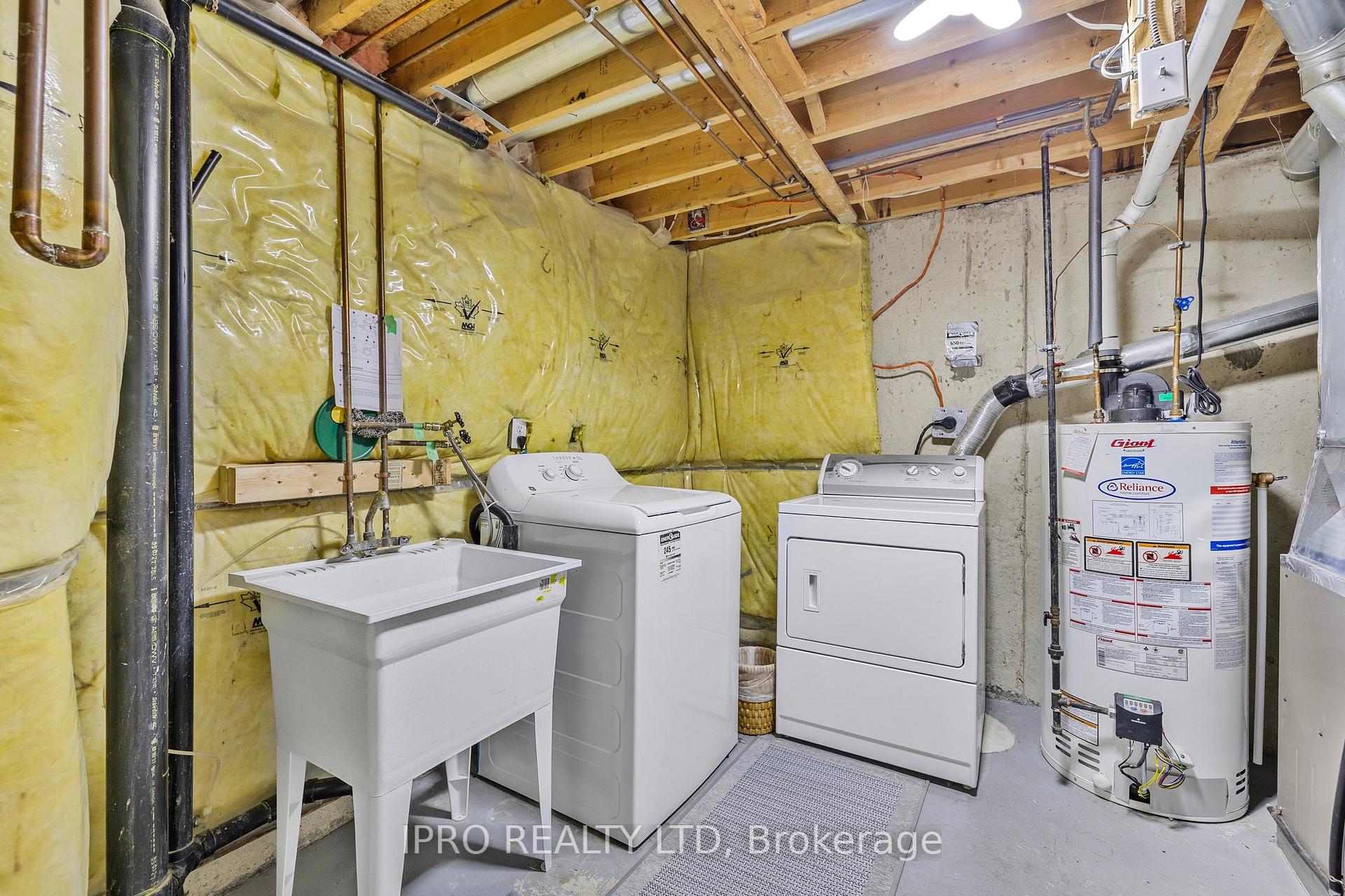 Photo 31 of 11 Alderbrook Place, Caledon, Bolton North — HOMEH