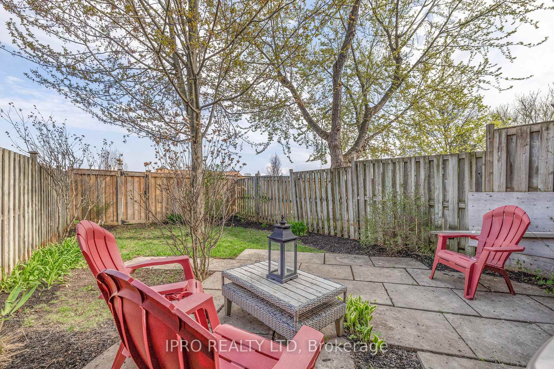Photo 23 of 11 Alderbrook Place, Caledon, Bolton North — HOMEH