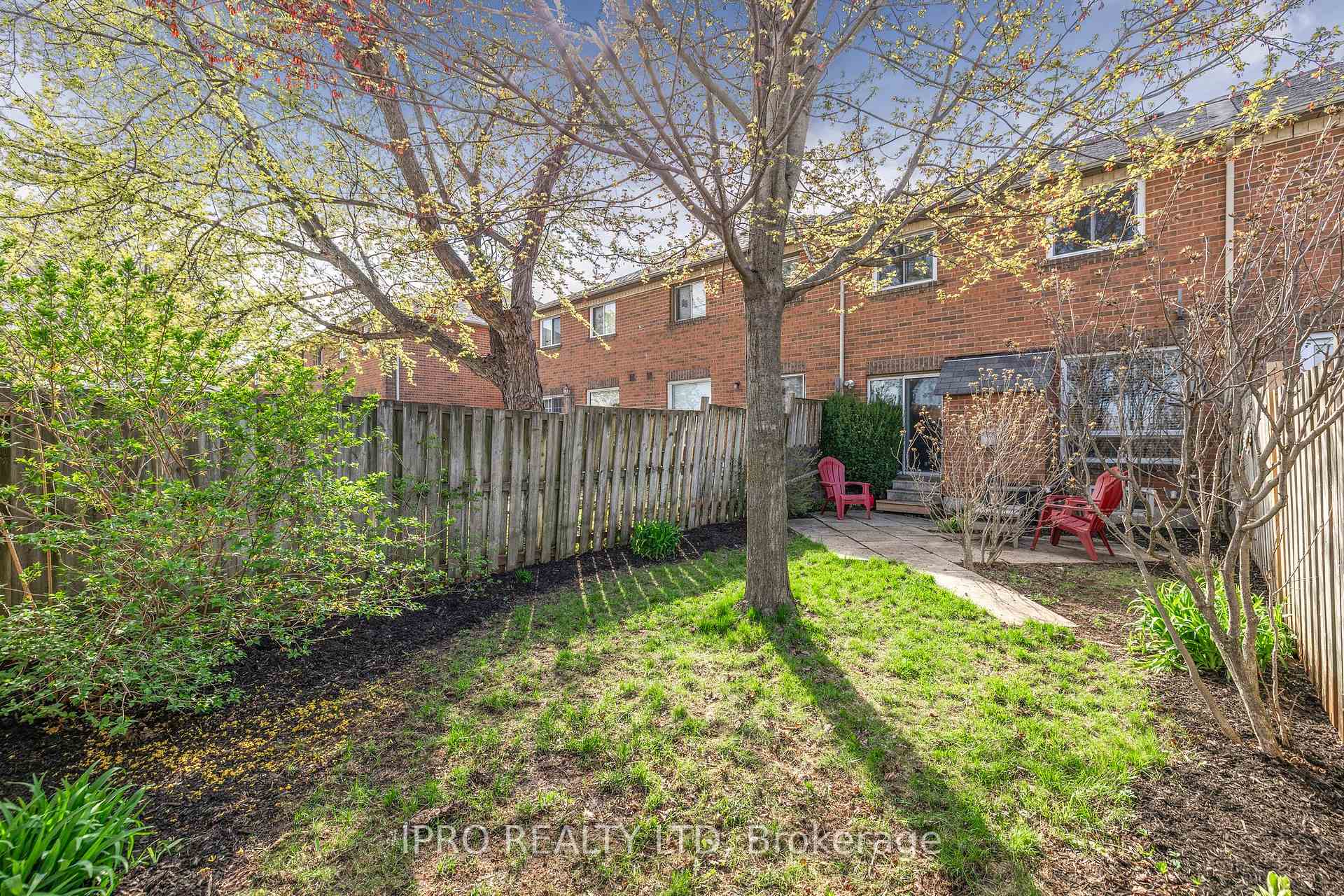 Photo 33 of 11 Alderbrook Place, Caledon, Bolton North — HOMEH
