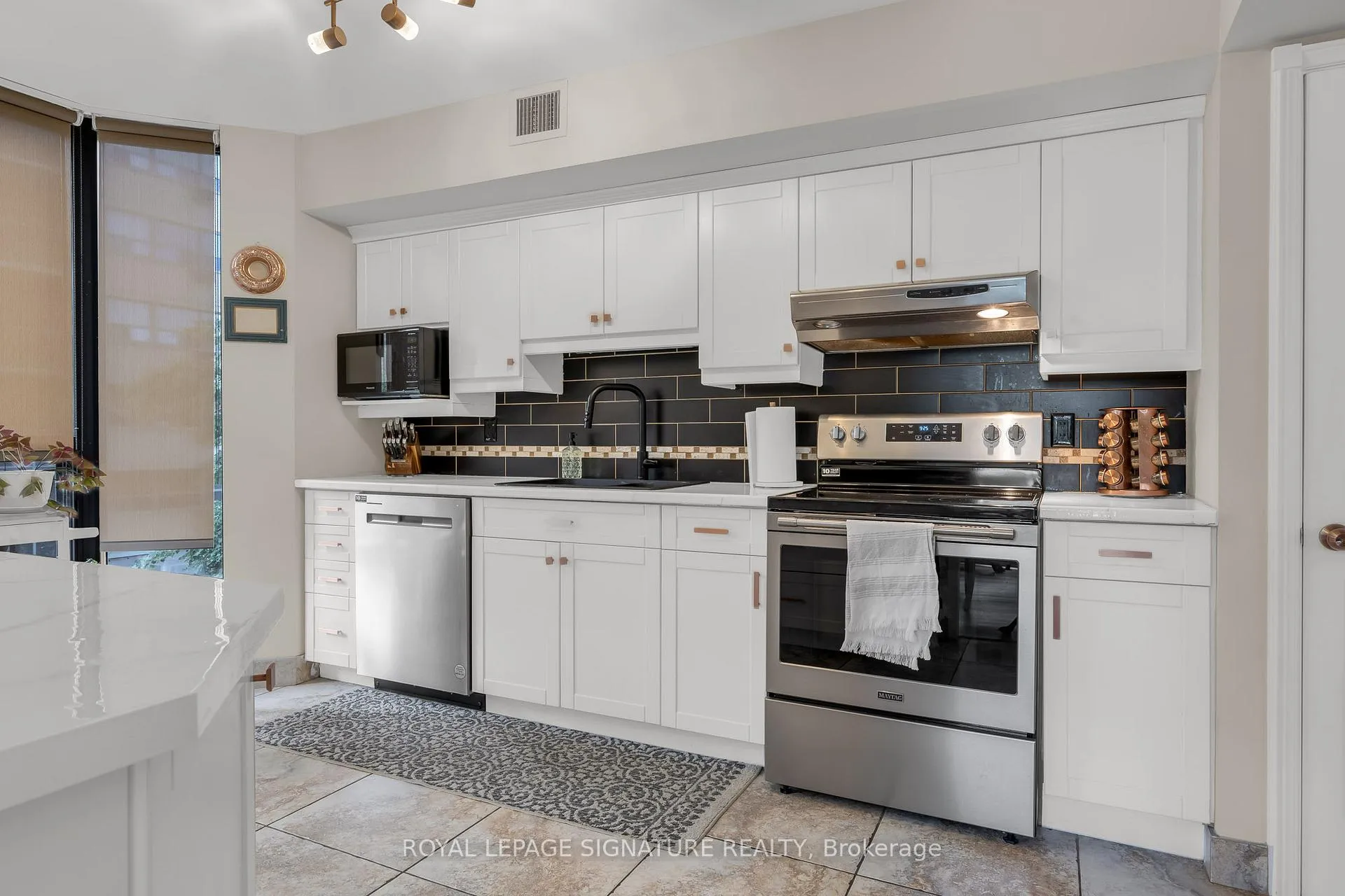 Photo 9 of Unit 300, 49 Robinson Street, Hamilton, Durand — HOMEH