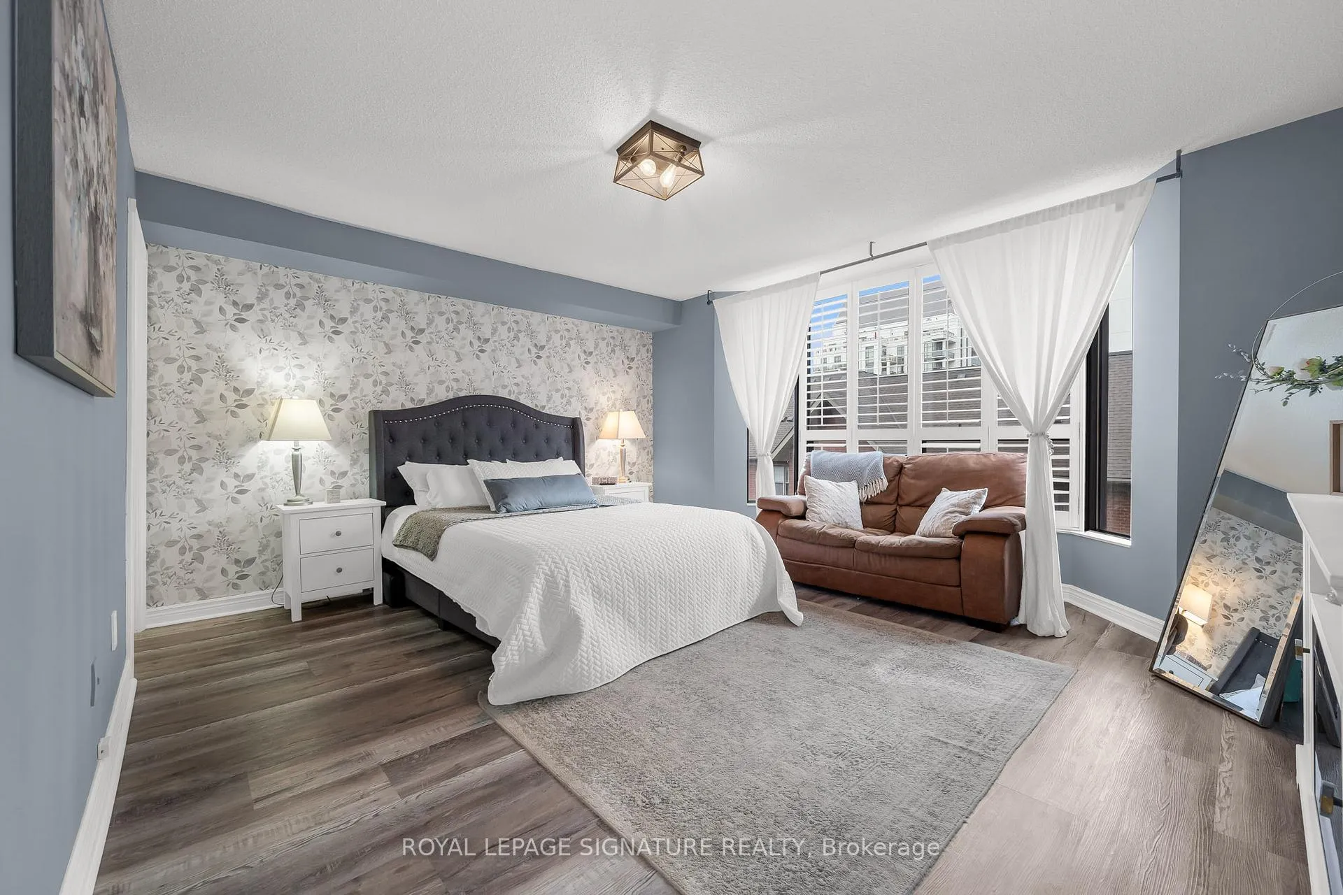Photo 13 of Unit 300, 49 Robinson Street, Hamilton, Durand — HOMEH