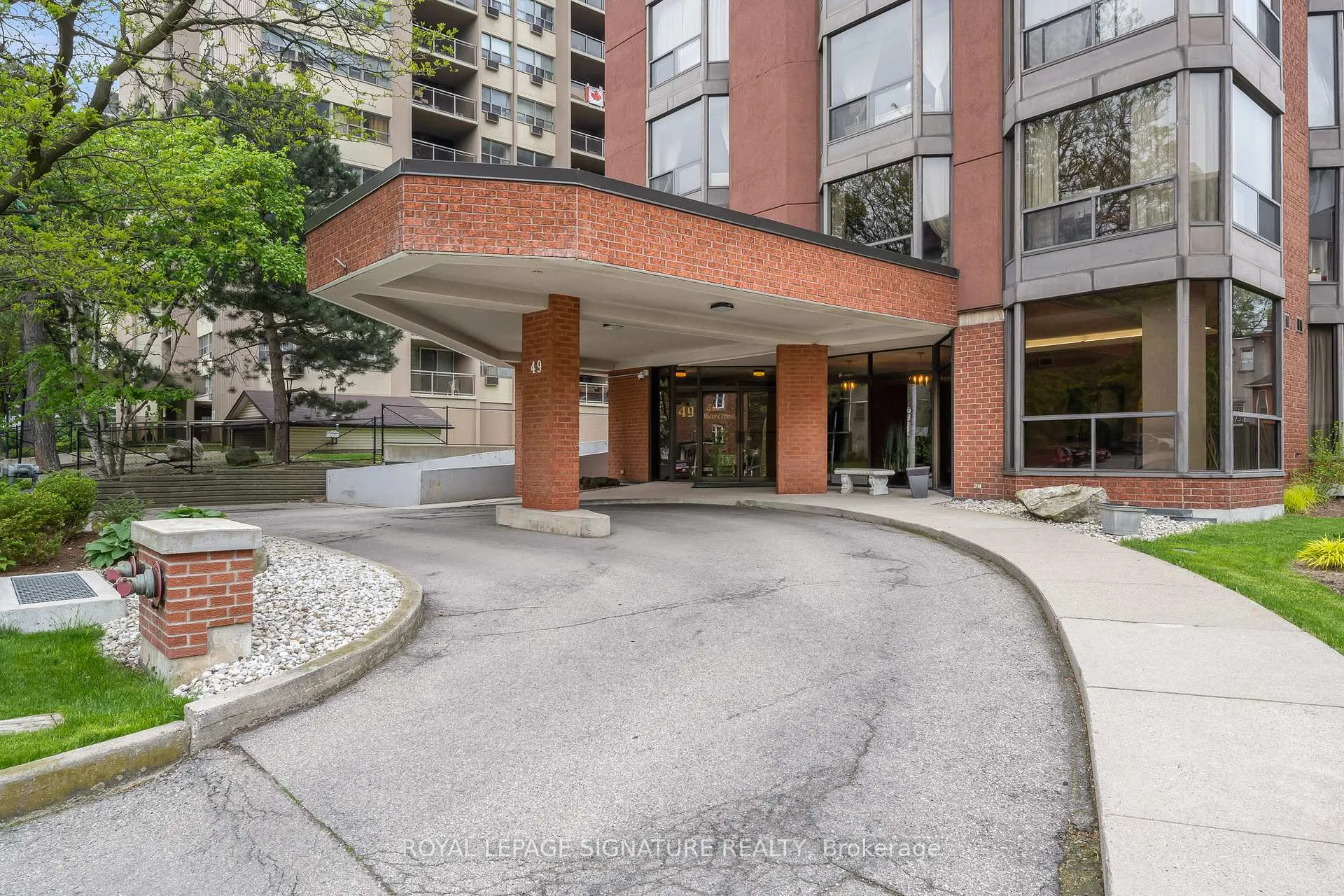 Photo 30 of Unit 300, 49 Robinson Street, Hamilton, Durand — HOMEH